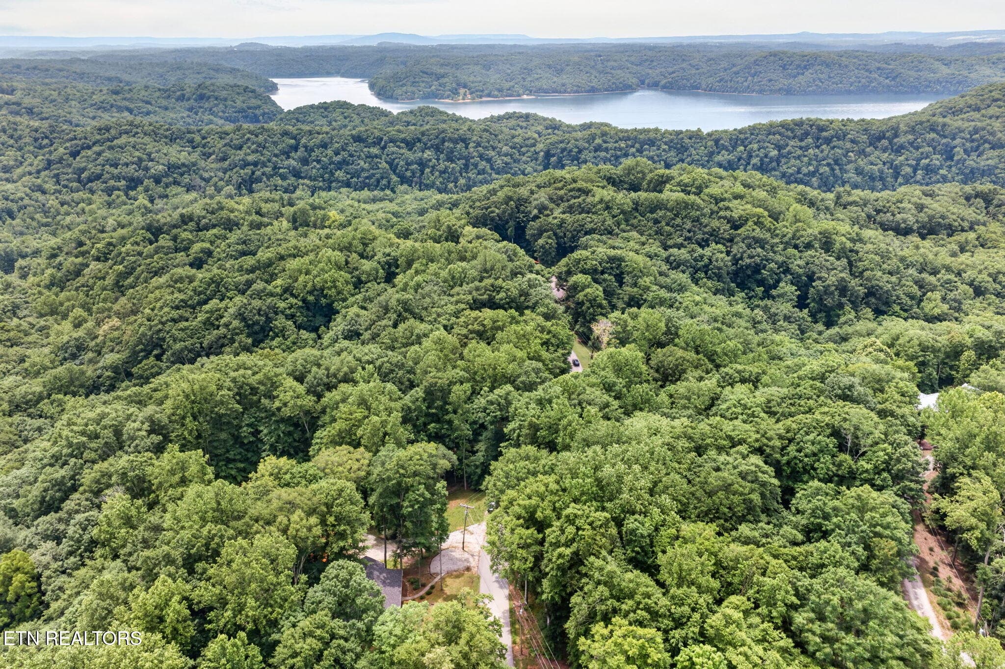 32-web-or-mls-1110 Cherokee Rd_151_TNPC - 1110 Cherokee Rd, Byrdstown, TN 38549
