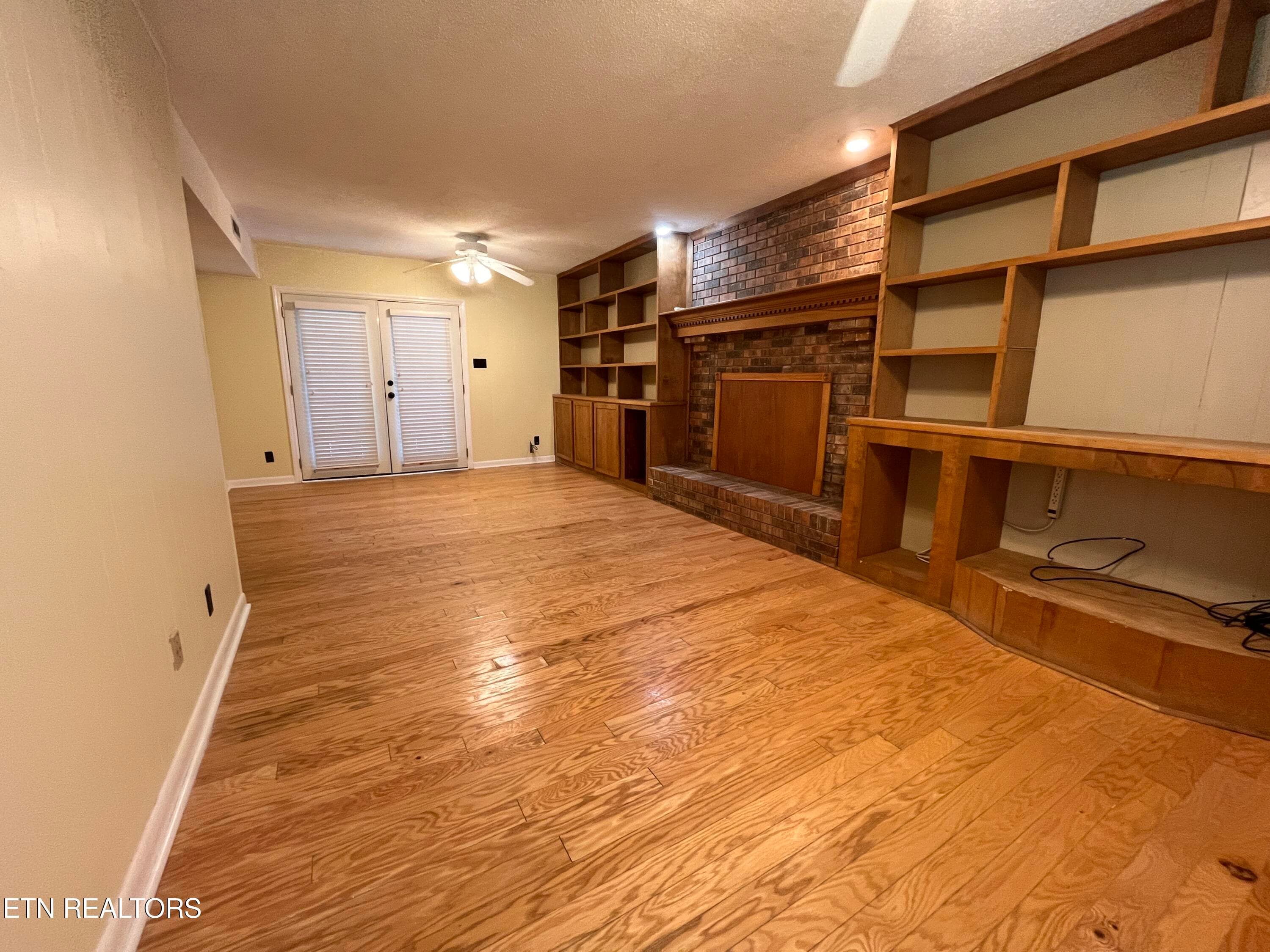 Downstairs Family Room or Den - 104 Clark Lane, Oak Ridge, TN 37830