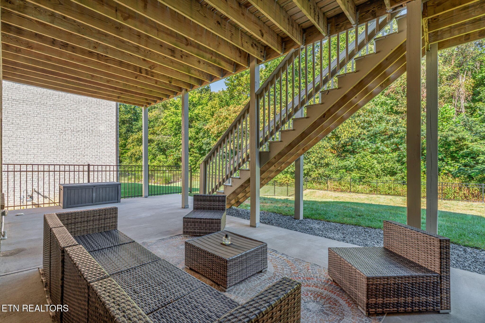 60-web-or-mls-843 Valley Glen-61 - 843 Valley Glen Blvd, Knoxville, TN 37922
