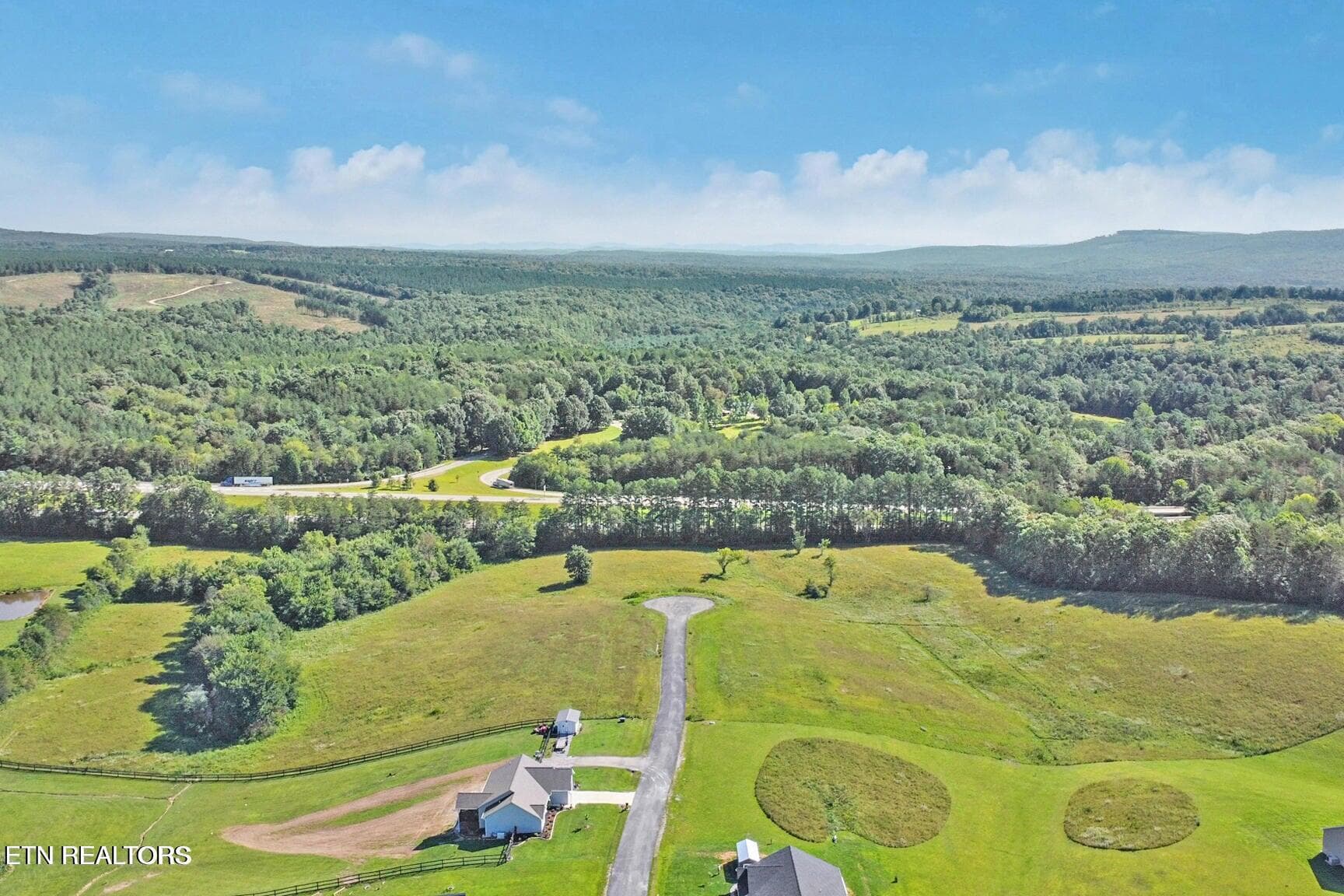 20240819181106084960000000-o - Estate Lane, Crab Orchard, TN 37723