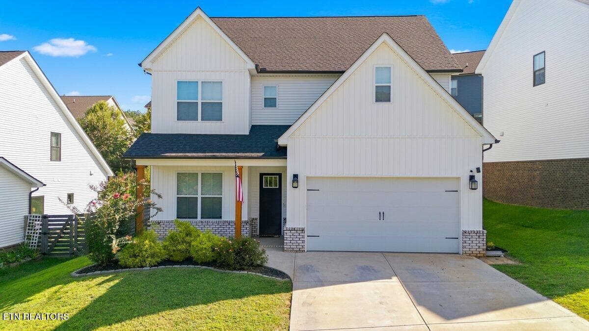 10841 Snowfall Lane, Knoxville, TN 37931
