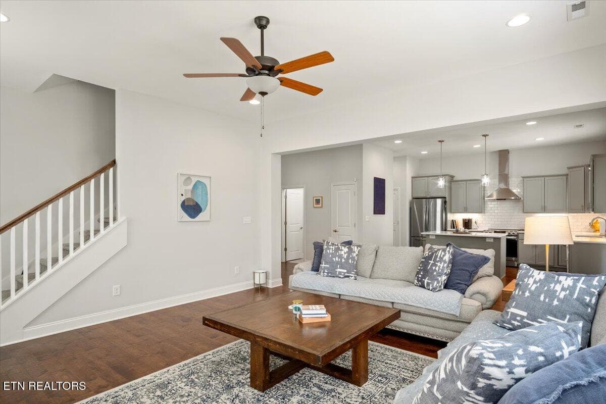 08-Living Room - 10841 Snowfall Lane, Knoxville, TN 37931