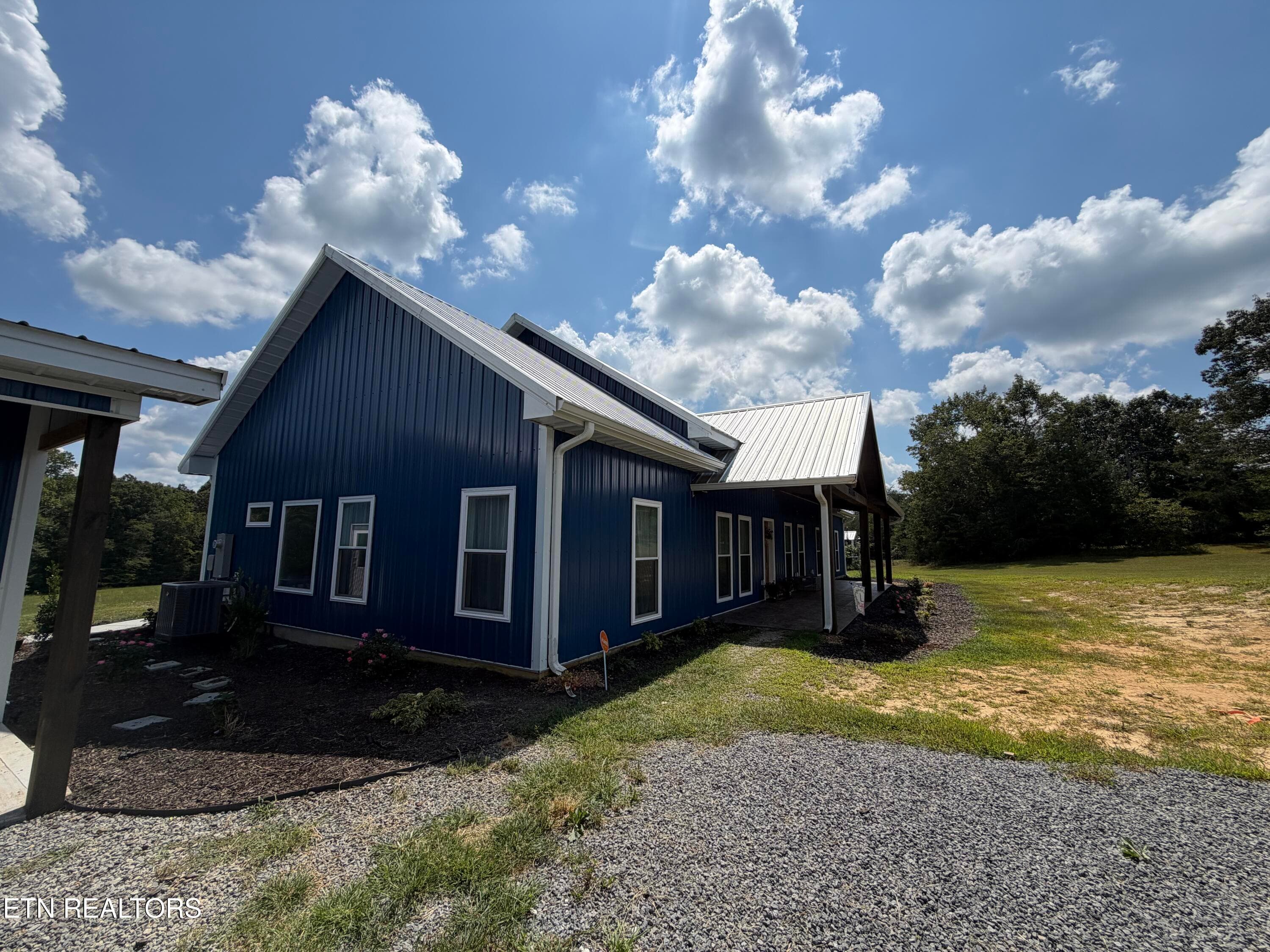 IMG_2035 - 5146 Griffith Rd, Pikeville, TN 37367