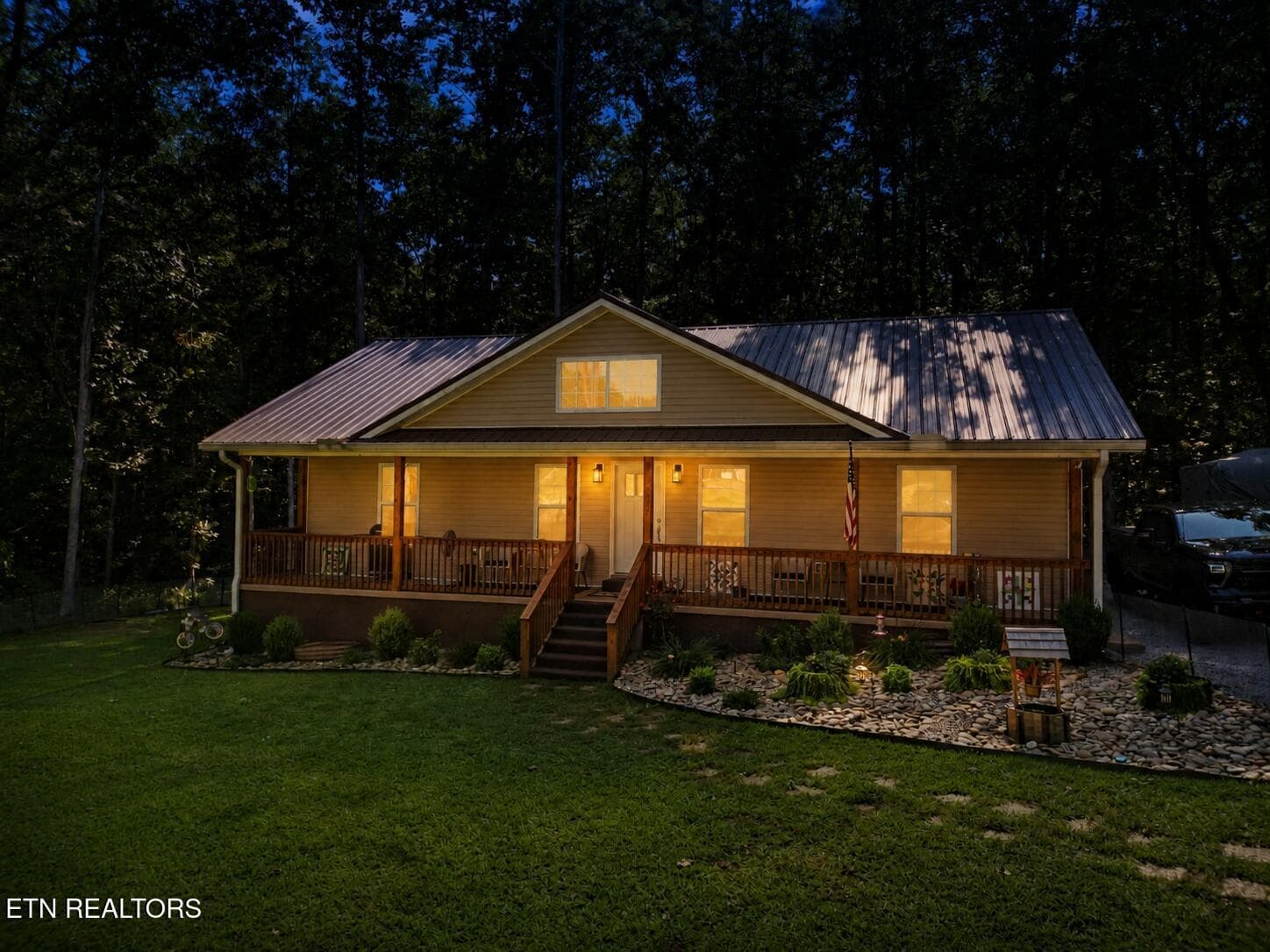 2067 Allardt Tinch Rd Rd, Jamestown, TN 38556