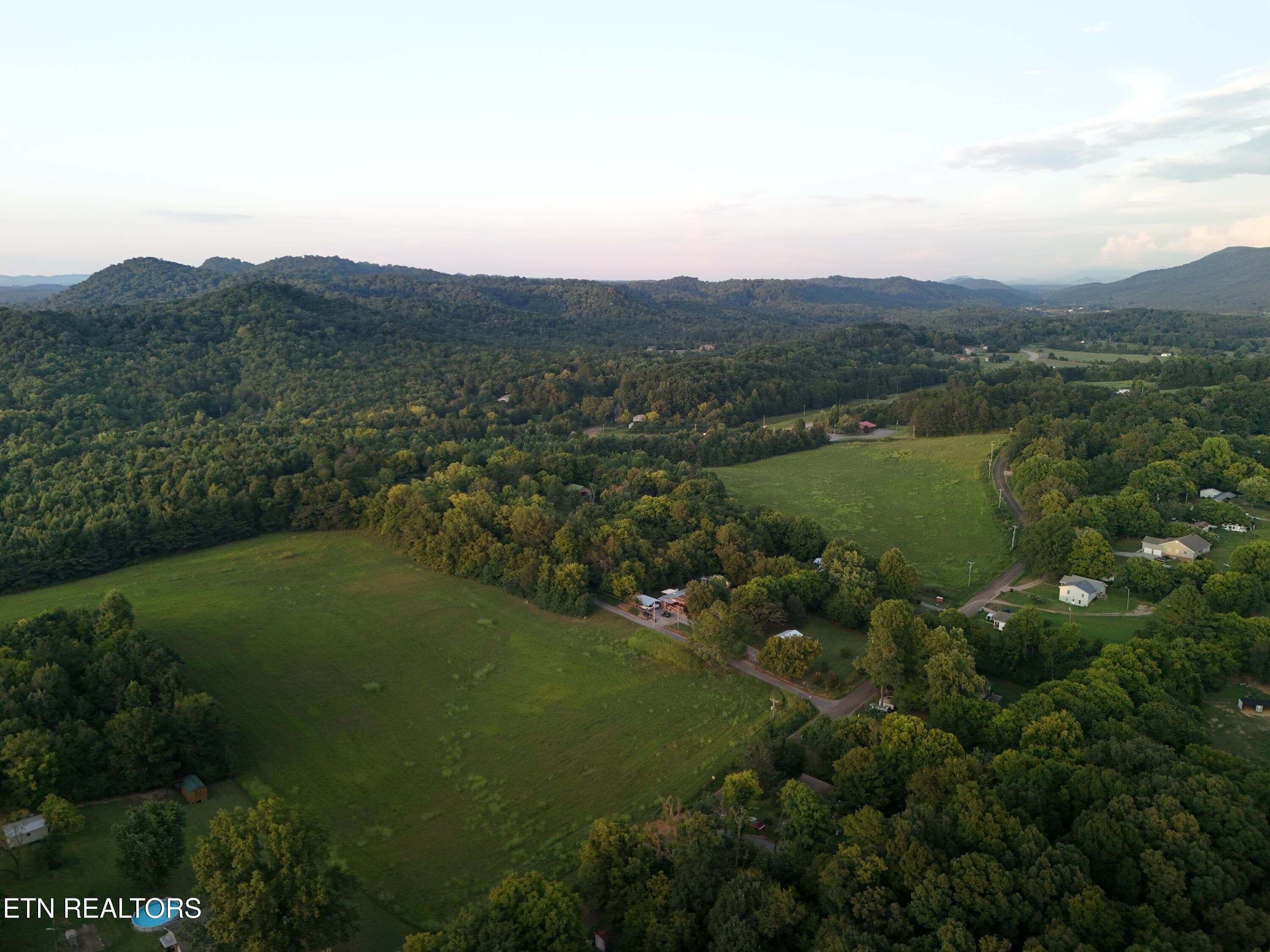 2 - Co Rd 475, Etowah, TN 37331