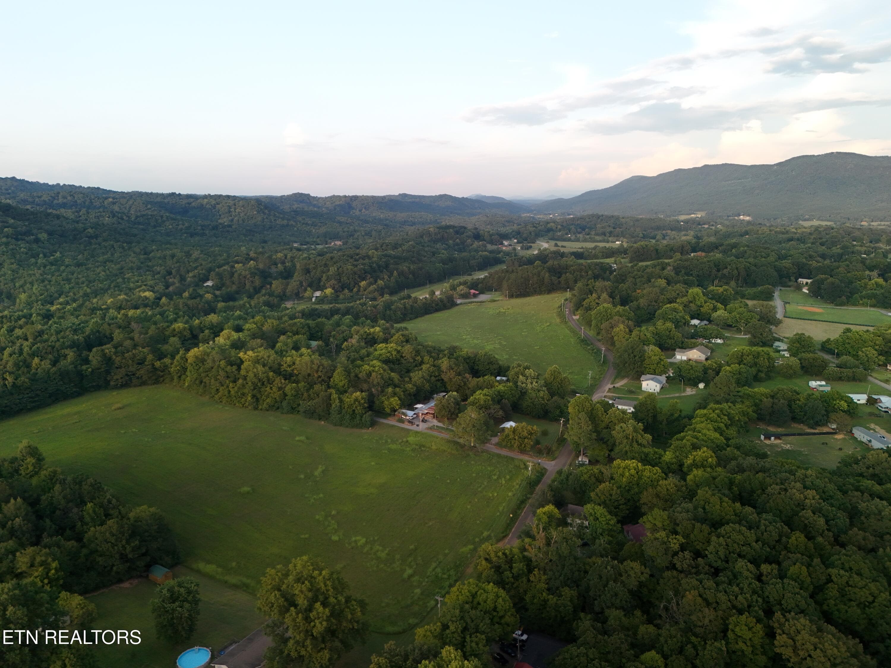 3 - Co Rd 475, Etowah, TN 37331