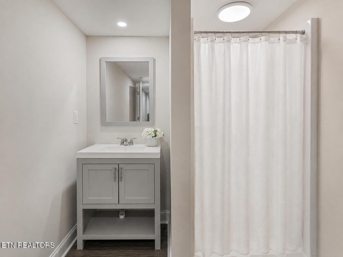 Bathroom 3 - 314 W Young High Pike, Knoxville, TN 37920