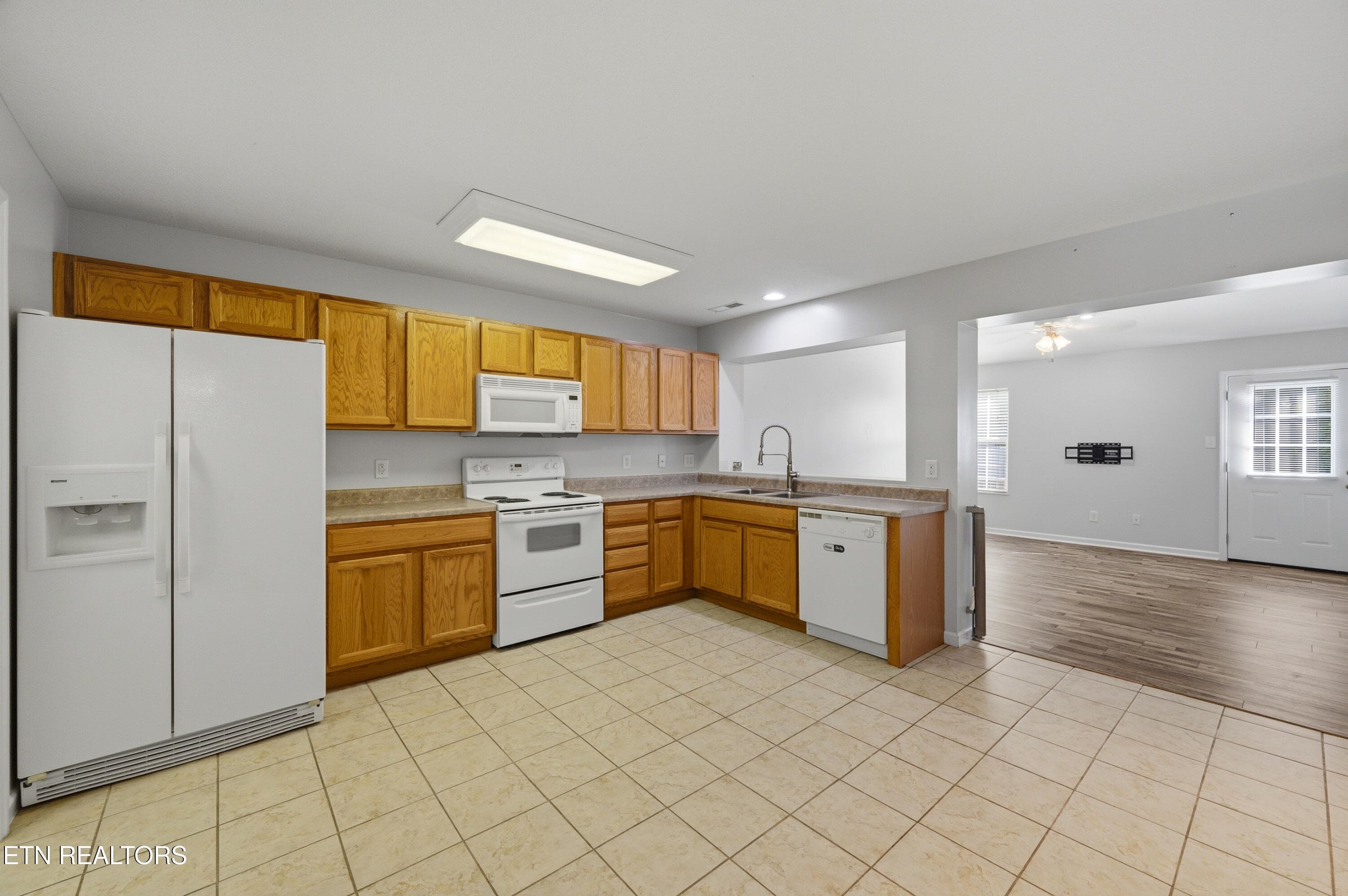 Kitchen from front entrance - 6946 La Christa Way, Knoxville, TN 37921, Knoxville