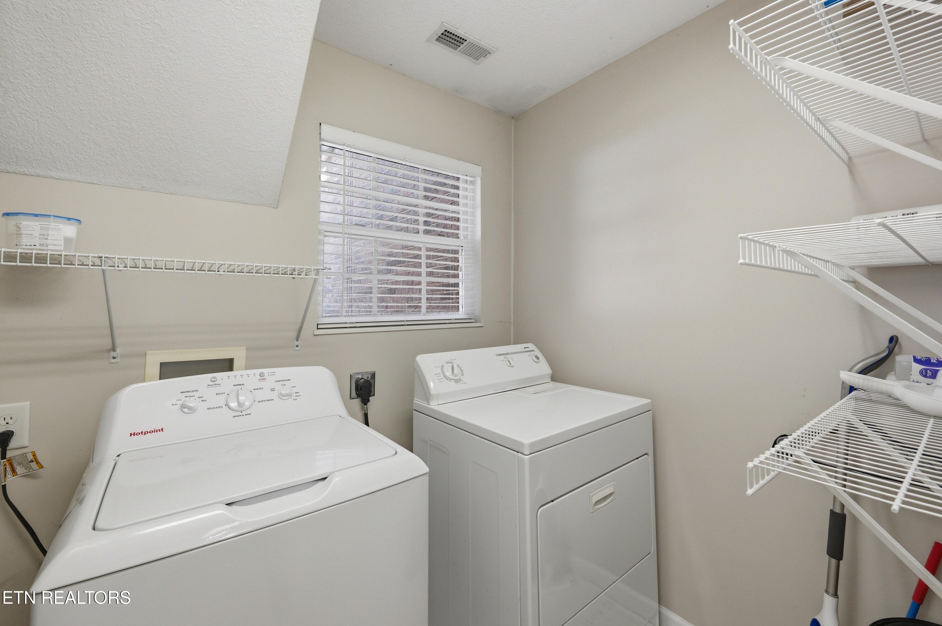 Laundry room on the main floor - 6946 La Christa Way, Knoxville, TN 37921, Knoxville