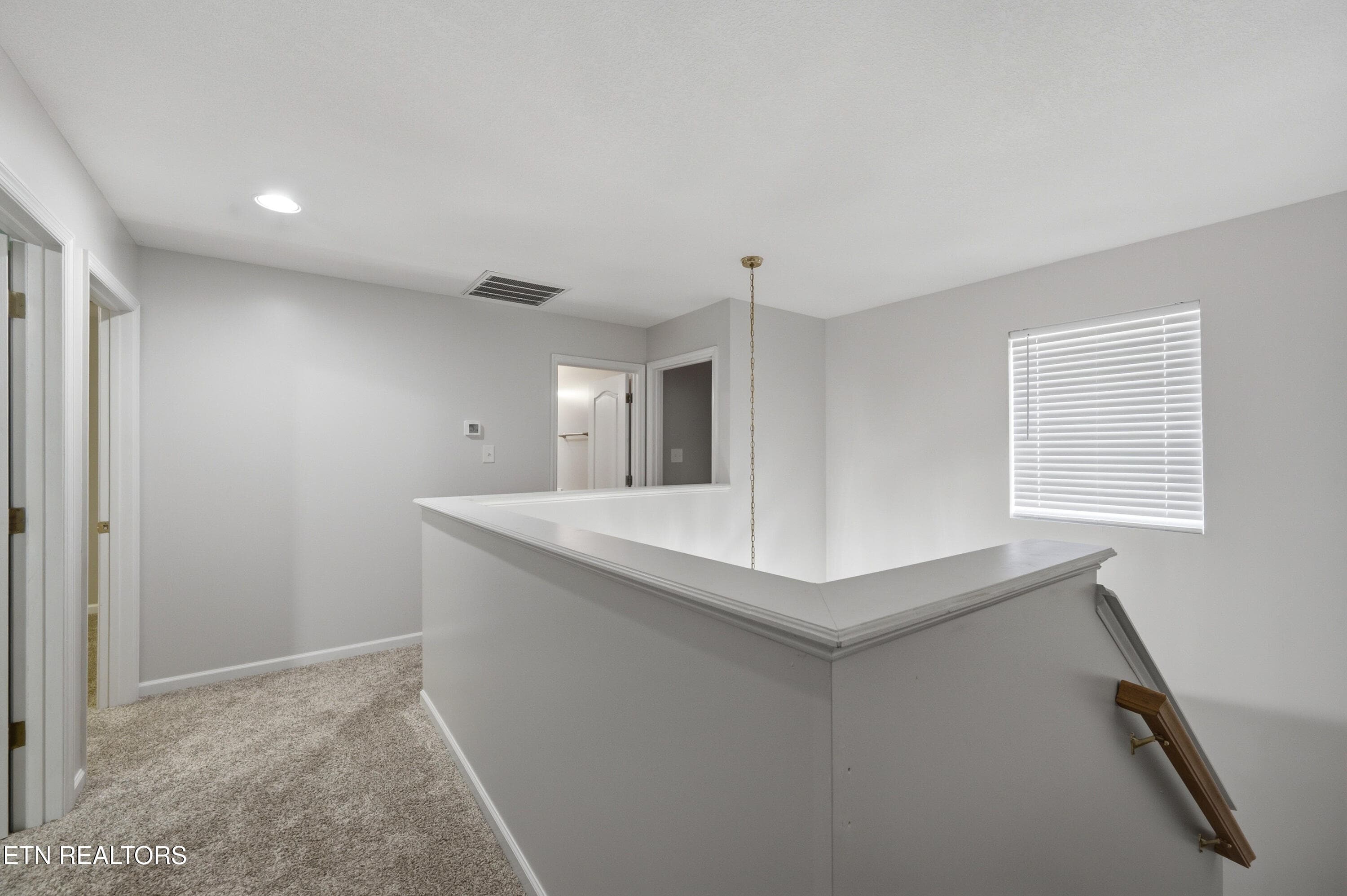 Upstairs hall - 6946 La Christa Way, Knoxville, TN 37921, Knoxville