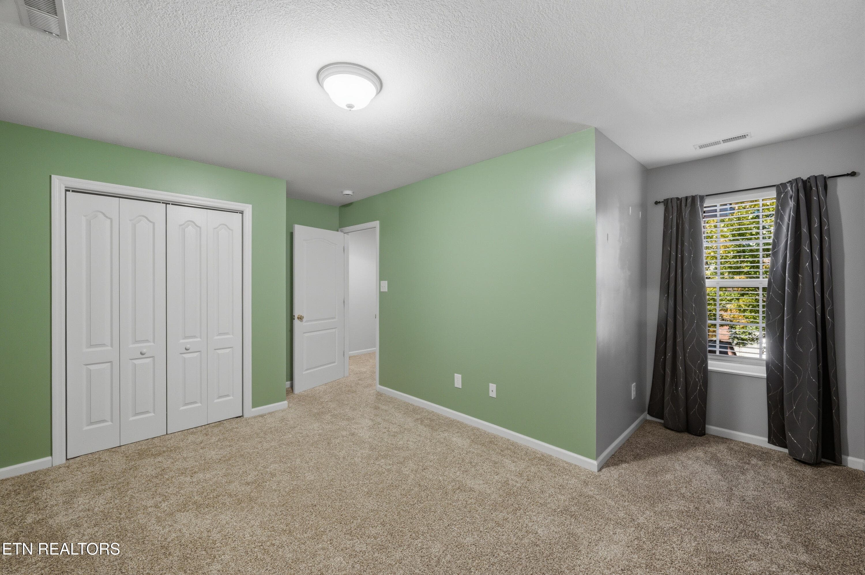 Bedroom 2 nook - 6946 La Christa Way, Knoxville, TN 37921, Knoxville