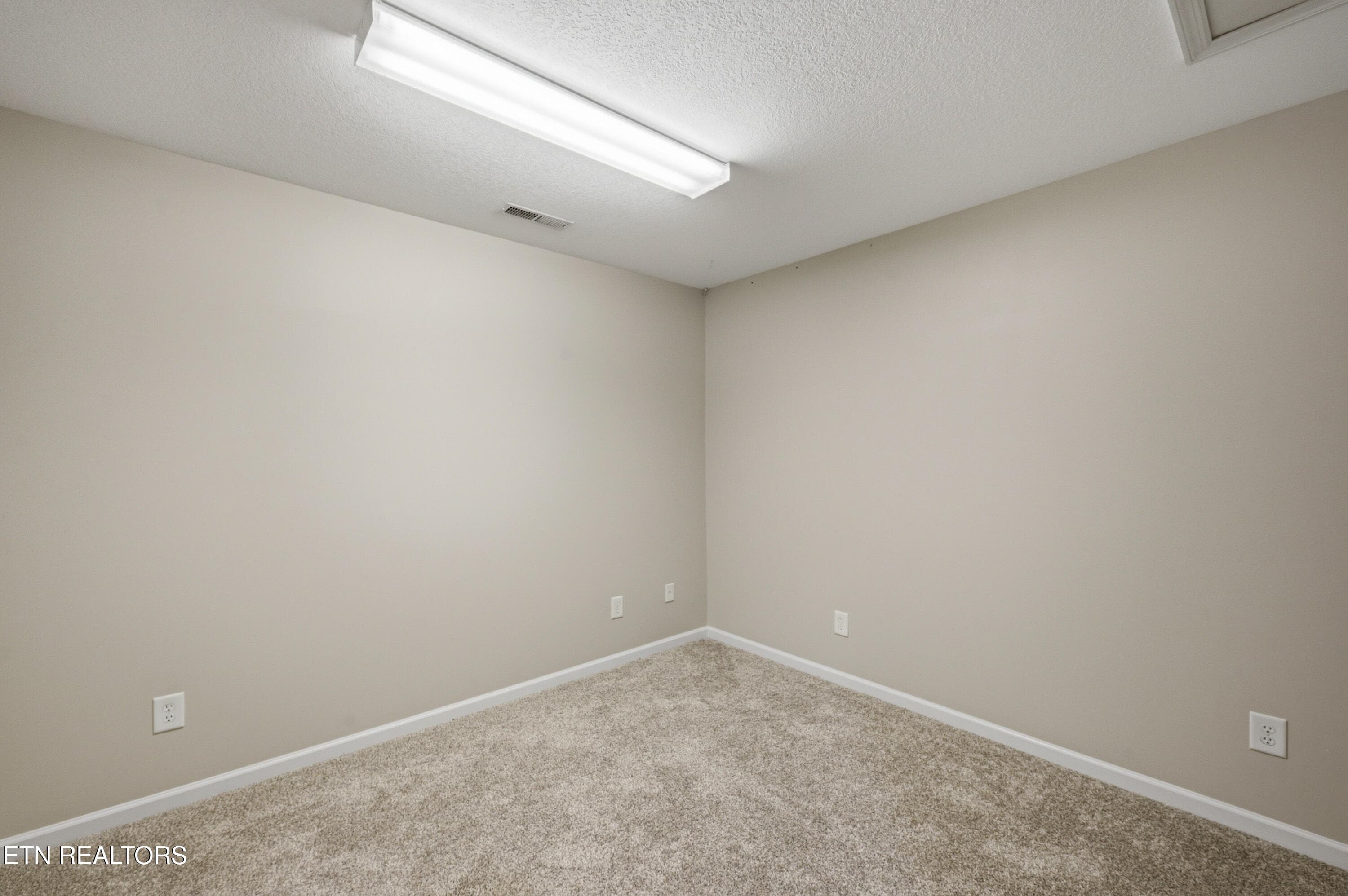 Flex space - 6946 La Christa Way, Knoxville, TN 37921, Knoxville