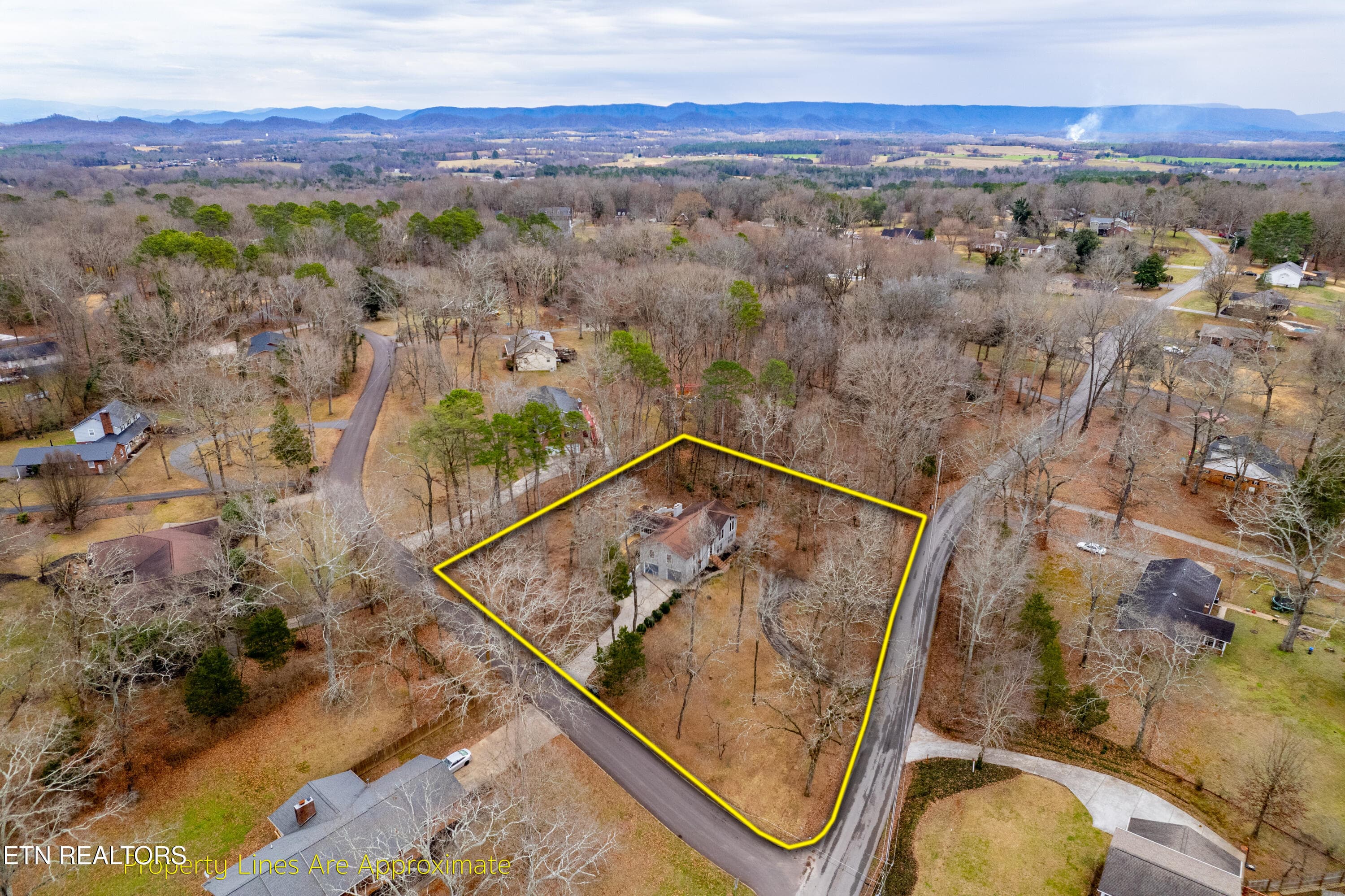 Large Corner Lot - 147 County Road 576, Englewood, TN 37329