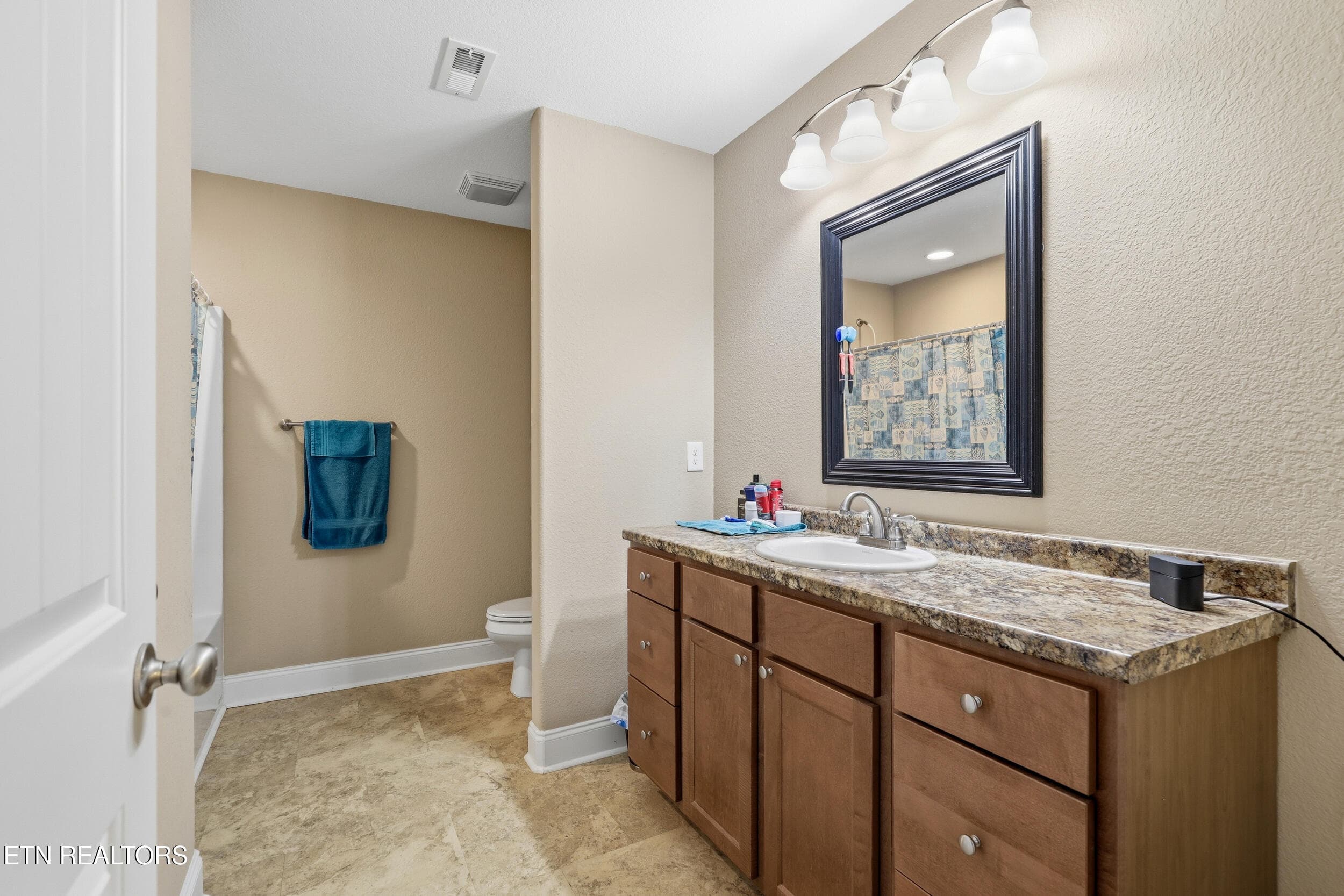 038 - 532 Valley Vista Way, Maryville, TN 37801
