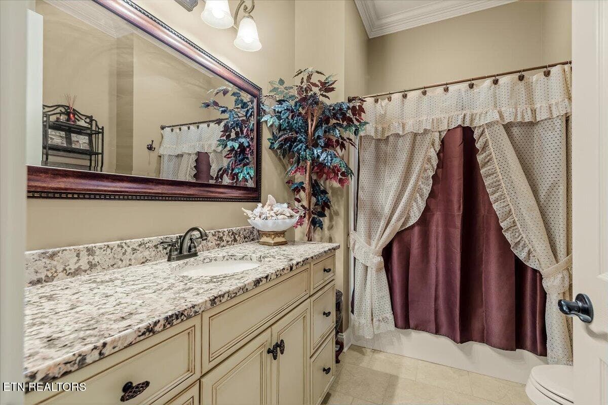 Second Full Bath Main Floor - 436 Waterfront Way, Spring City, TN 37381