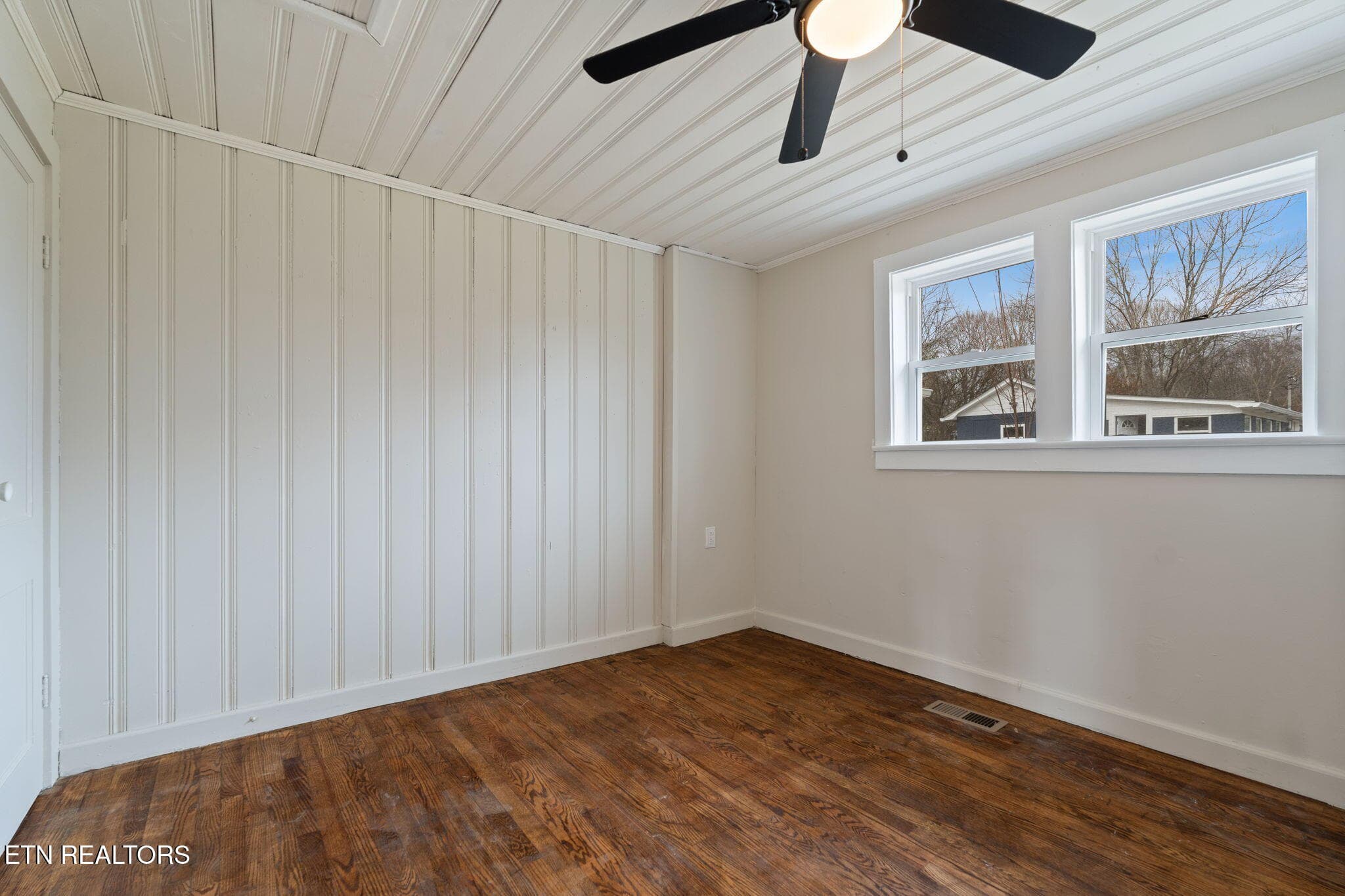 5-web-or-mls-DSC07198 - 6617 Washington Pike, Knoxville, TN 37918