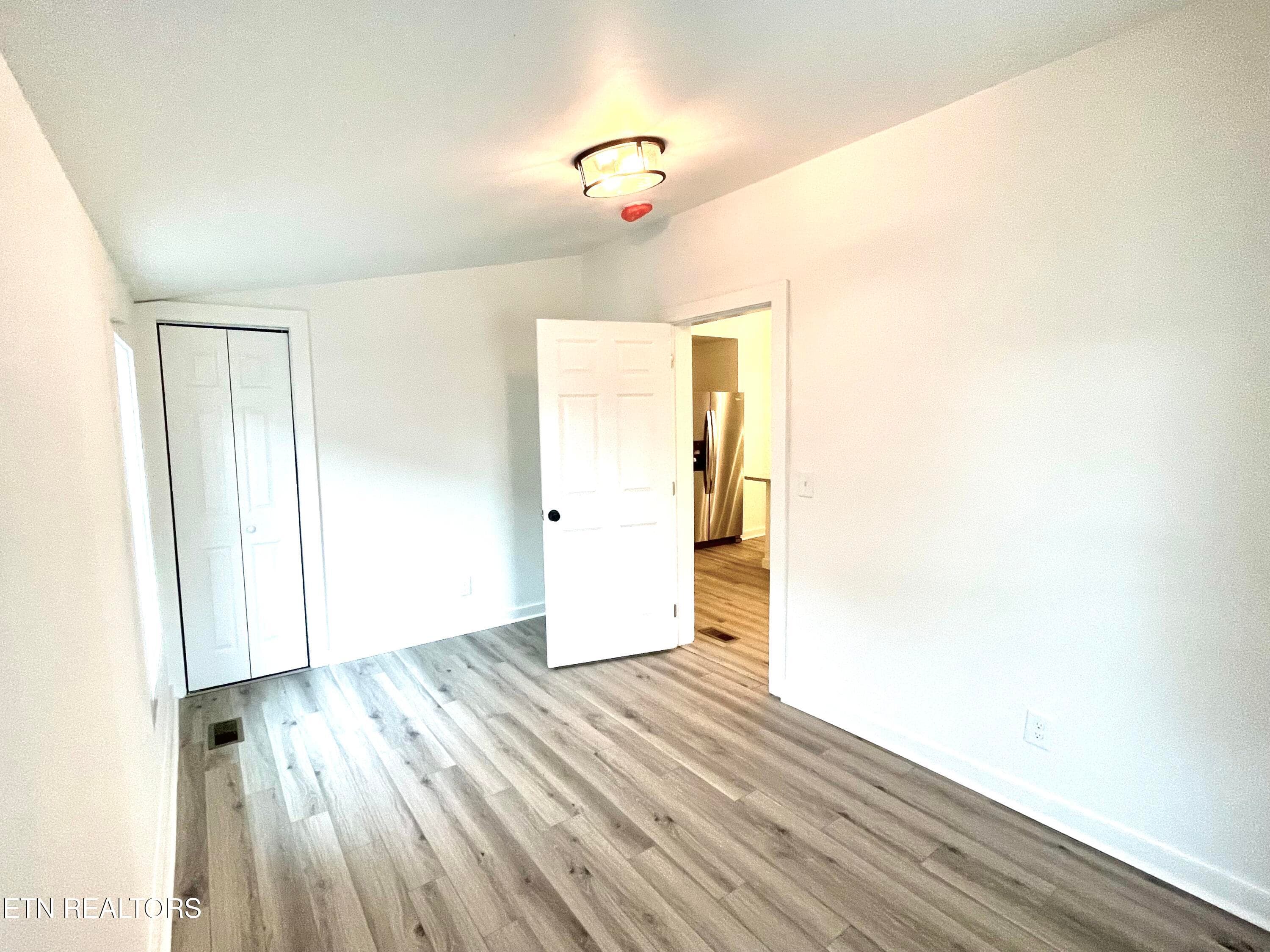 IMG_9992 - 224 Leonard Place, Knoxville, TN 37917