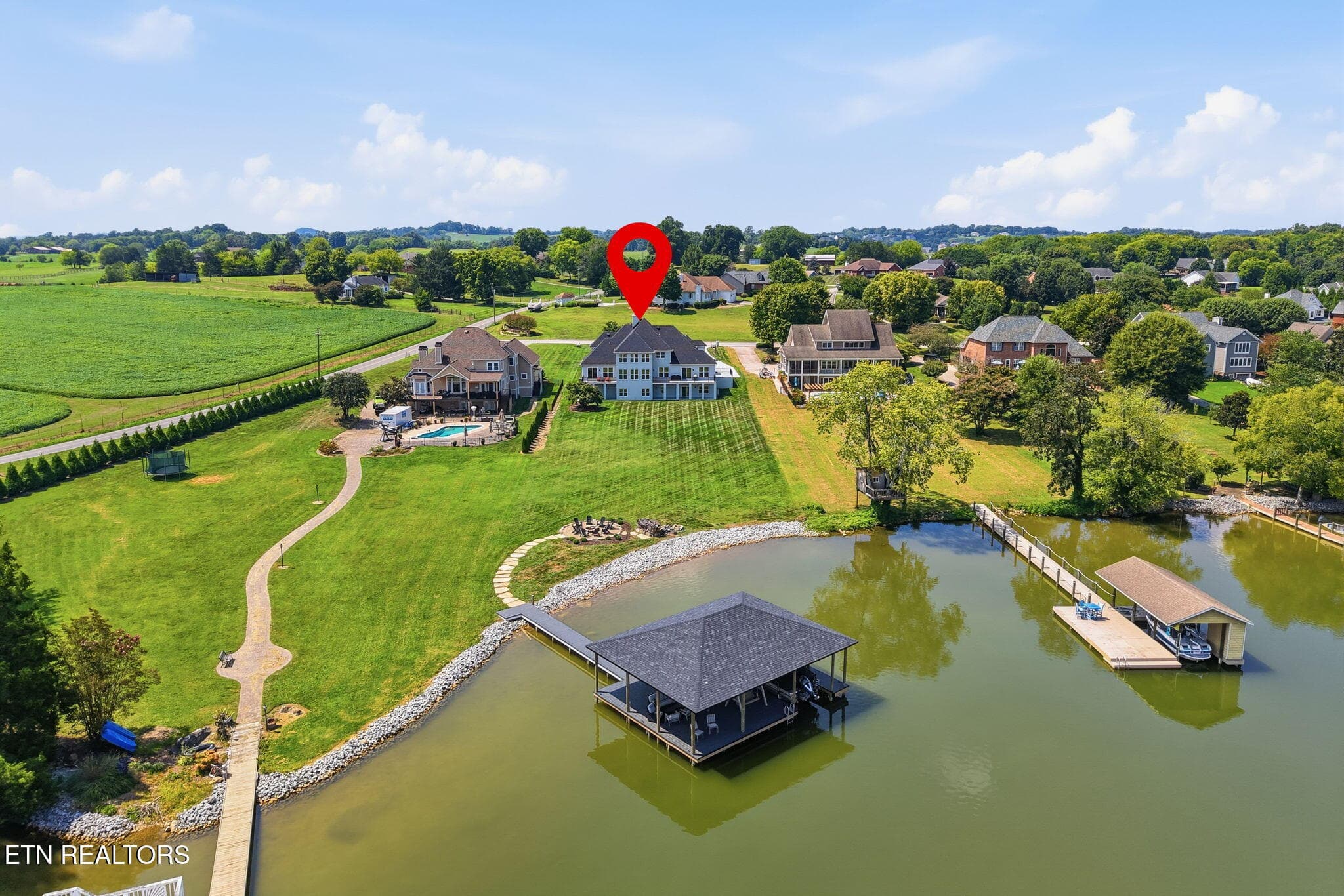 2-web-or-mls-002_3706Riverbrook - 3706 Riverbrook Drive, Louisville, TN 37777, Louisville