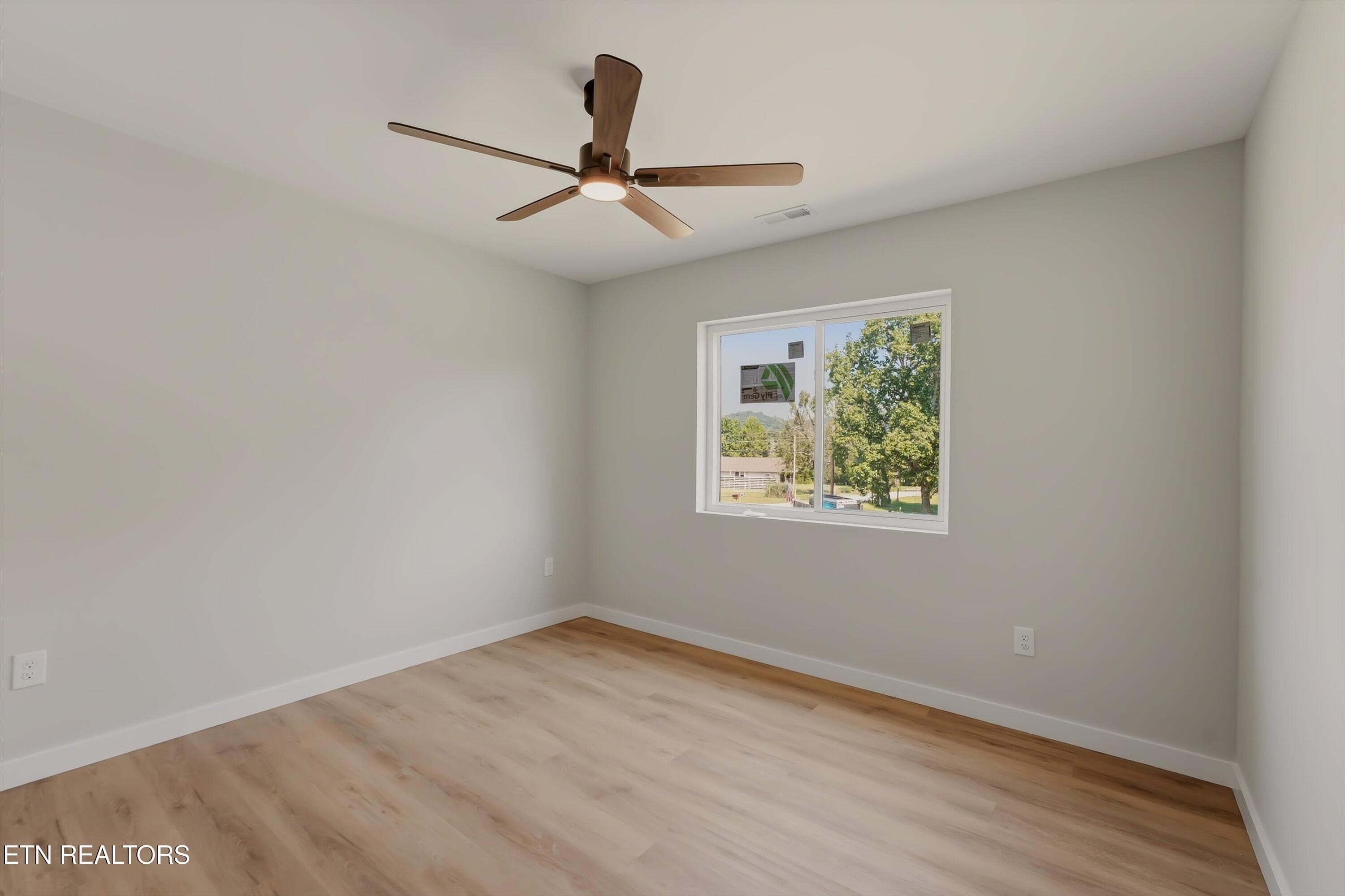 21-FINAL-17 - 1930 Cureton Rd, Knoxville, TN 37931