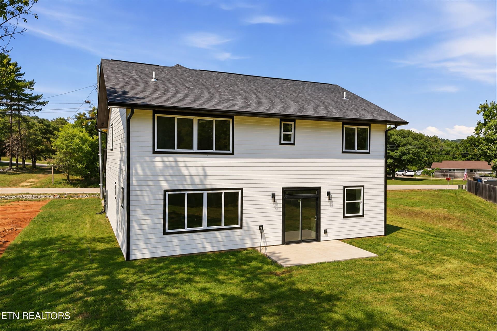 38-87c97b75-e97c-43cf-93c4-17450d618cdb - 1930 Cureton Rd, Knoxville, TN 37931