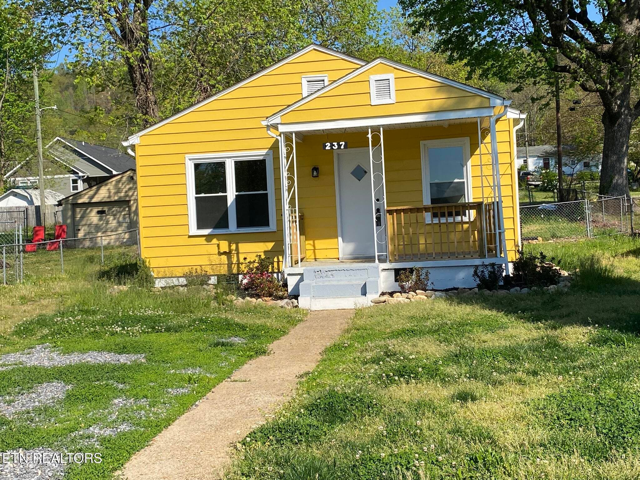237 Atlantic Ave, Knoxville, TN 37917