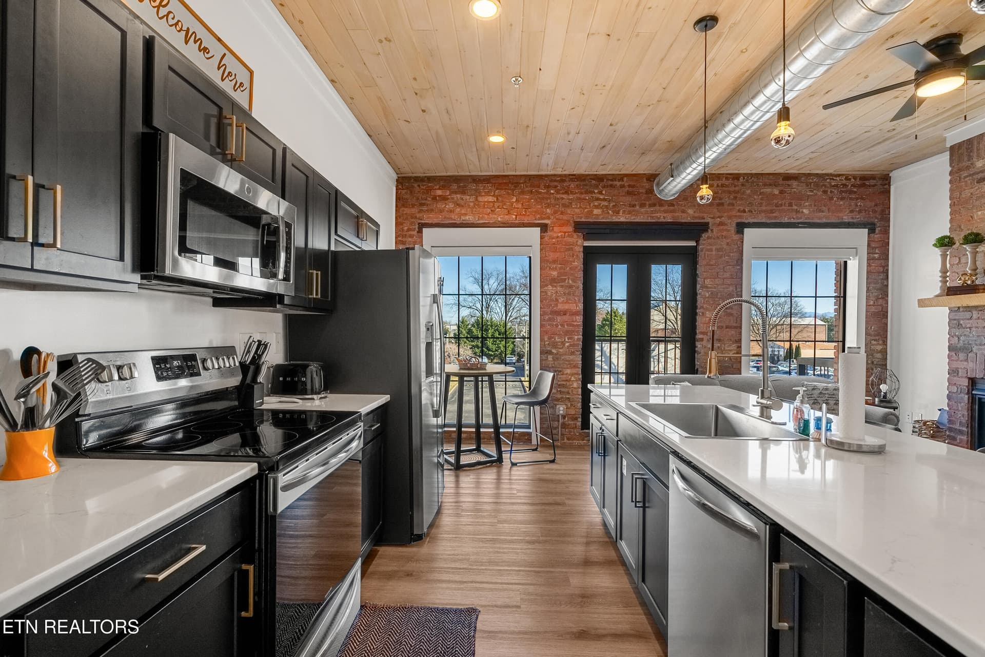 118 Court Ave 5, Sevierville, TN 37862