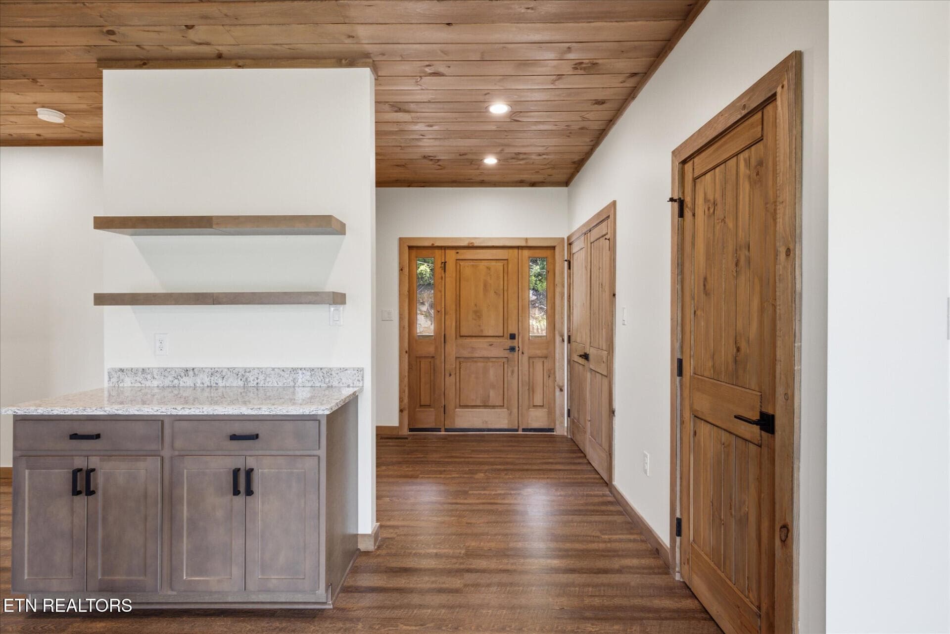 2046SpurlingRd_71037_21 - 2046 Spurling Rd, Sevierville, TN 37862