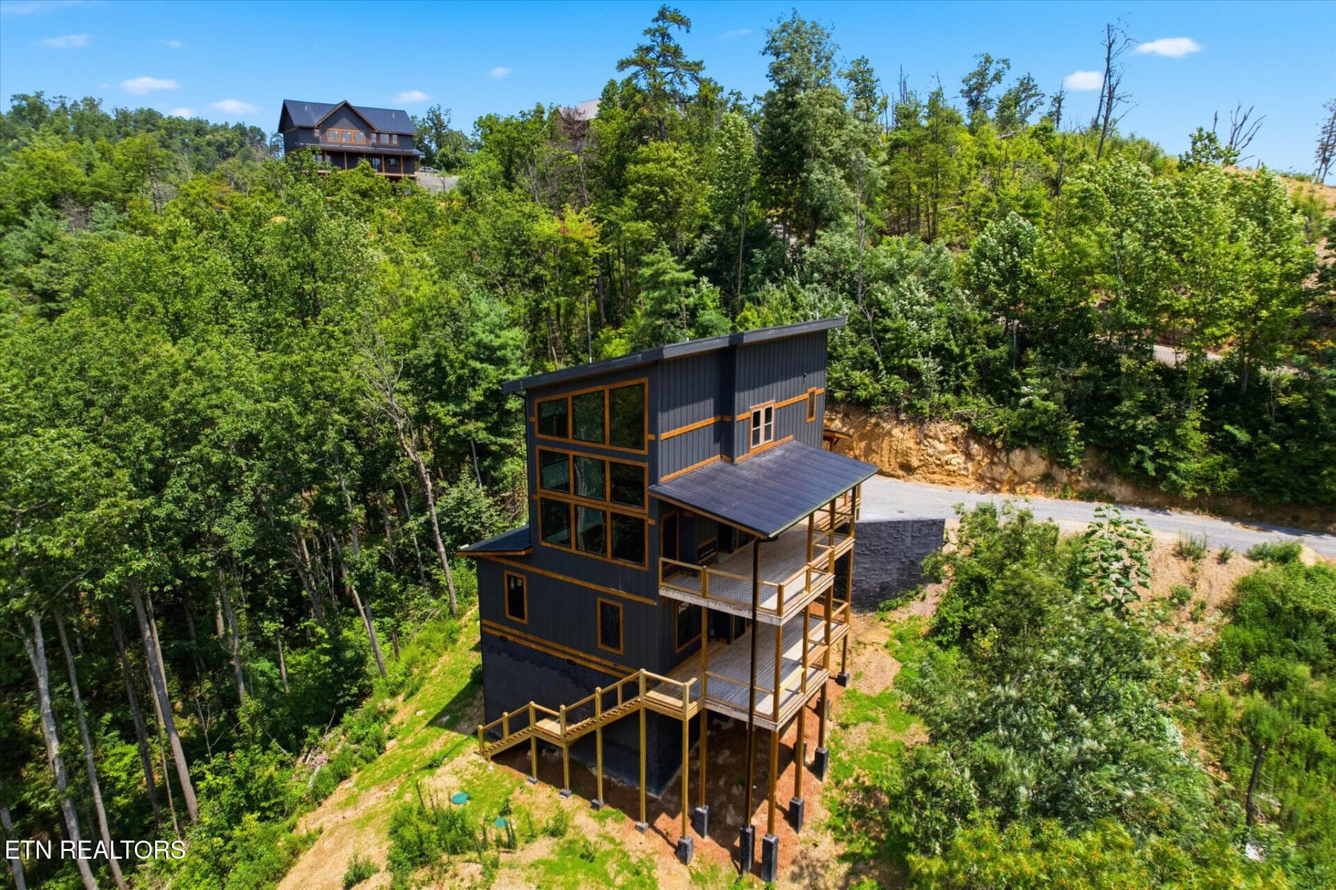 2046SpurlingRd_71037_56 - 2046 Spurling Rd, Sevierville, TN 37862