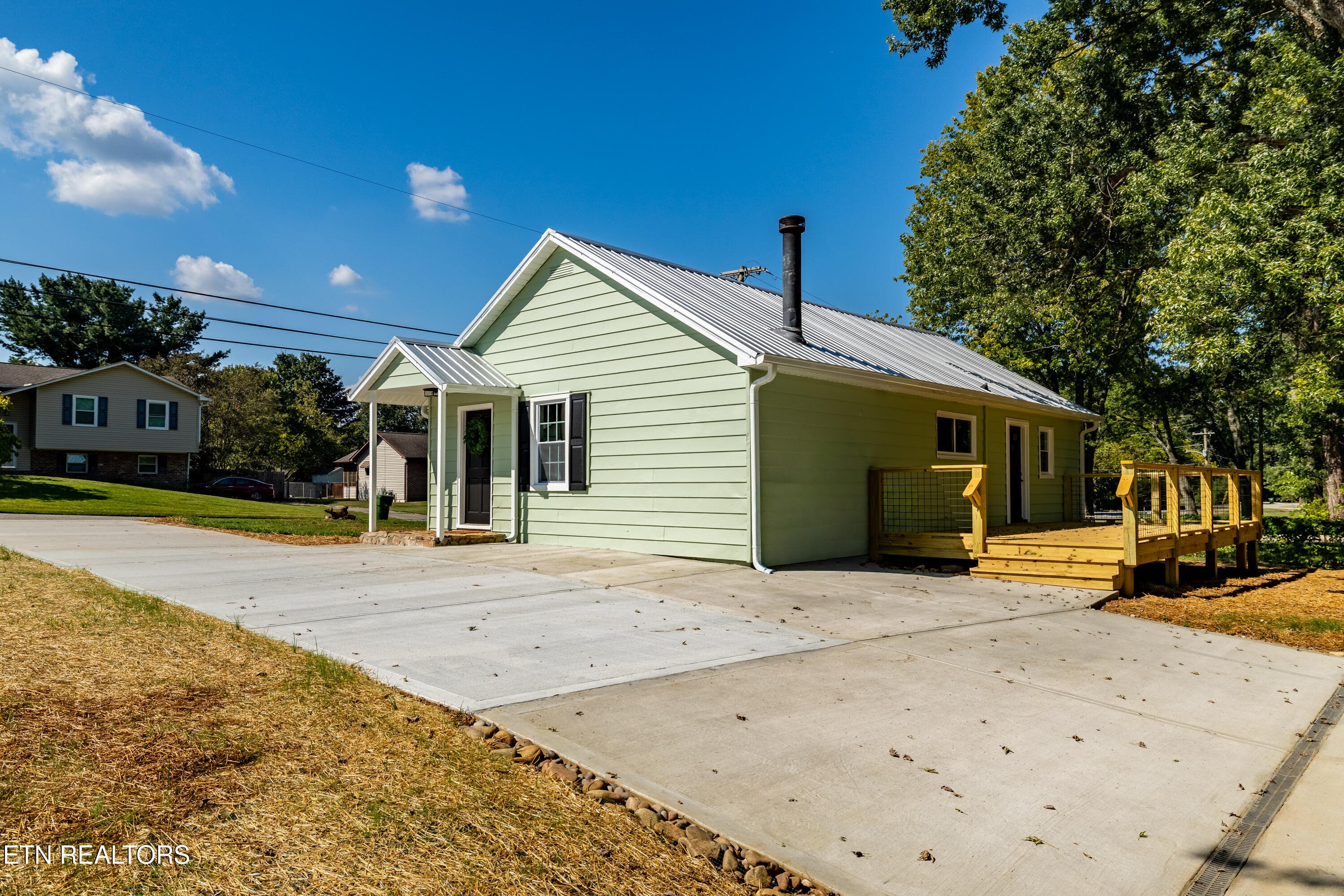 408AmerineRd-13 - 408 Amerine Rd, Maryville, TN 37804