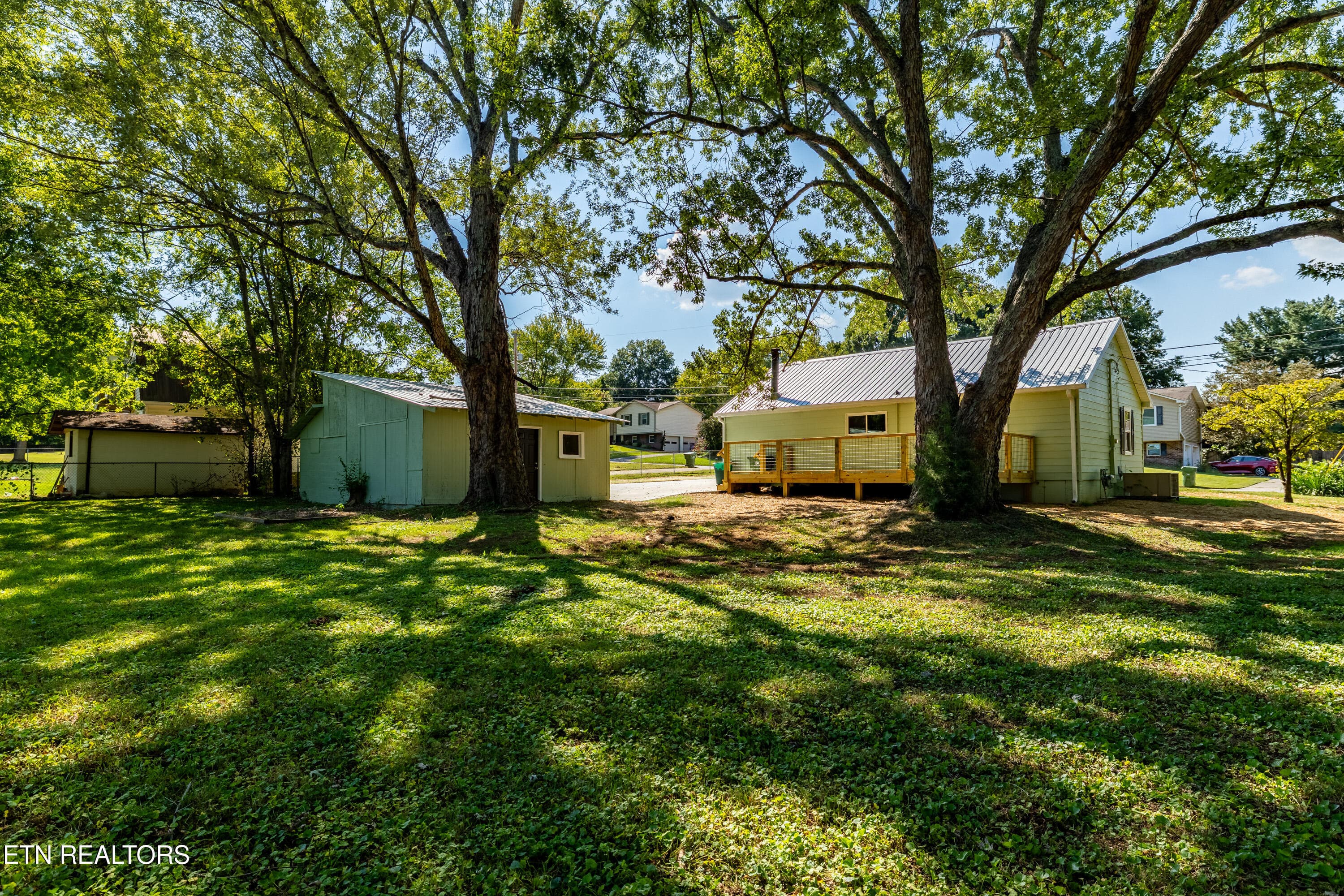 408AmerineRd-3 - 408 Amerine Rd, Maryville, TN 37804
