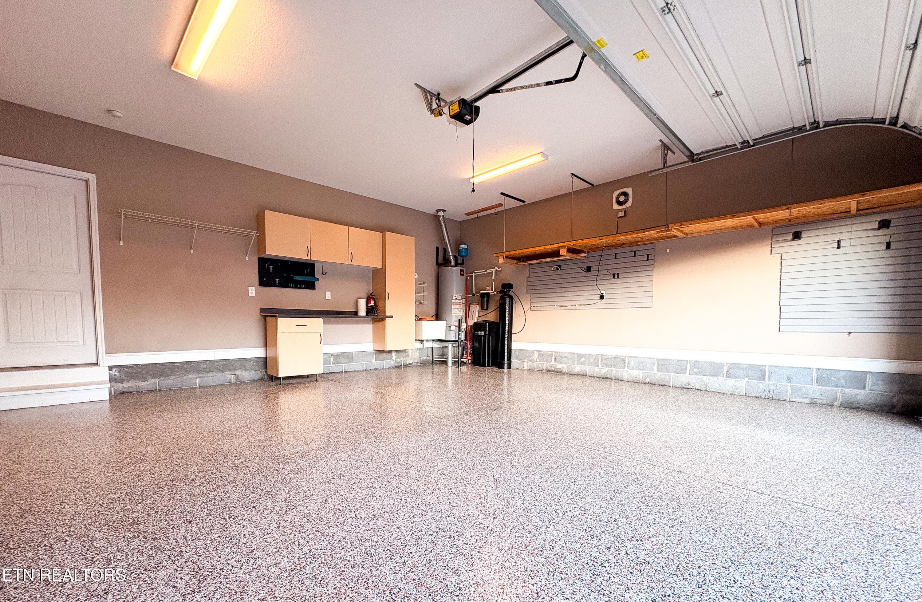 Garage - 2614 Sweeping Rain Lane, Knoxville, TN 37931