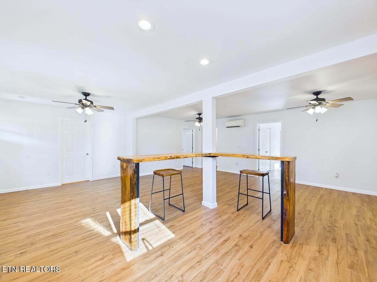 Kitchen - 23 E Martin St, Englewood, TN 37329