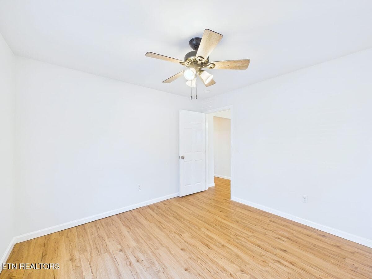 Third Bedroom - 23 E Martin St, Englewood, TN 37329