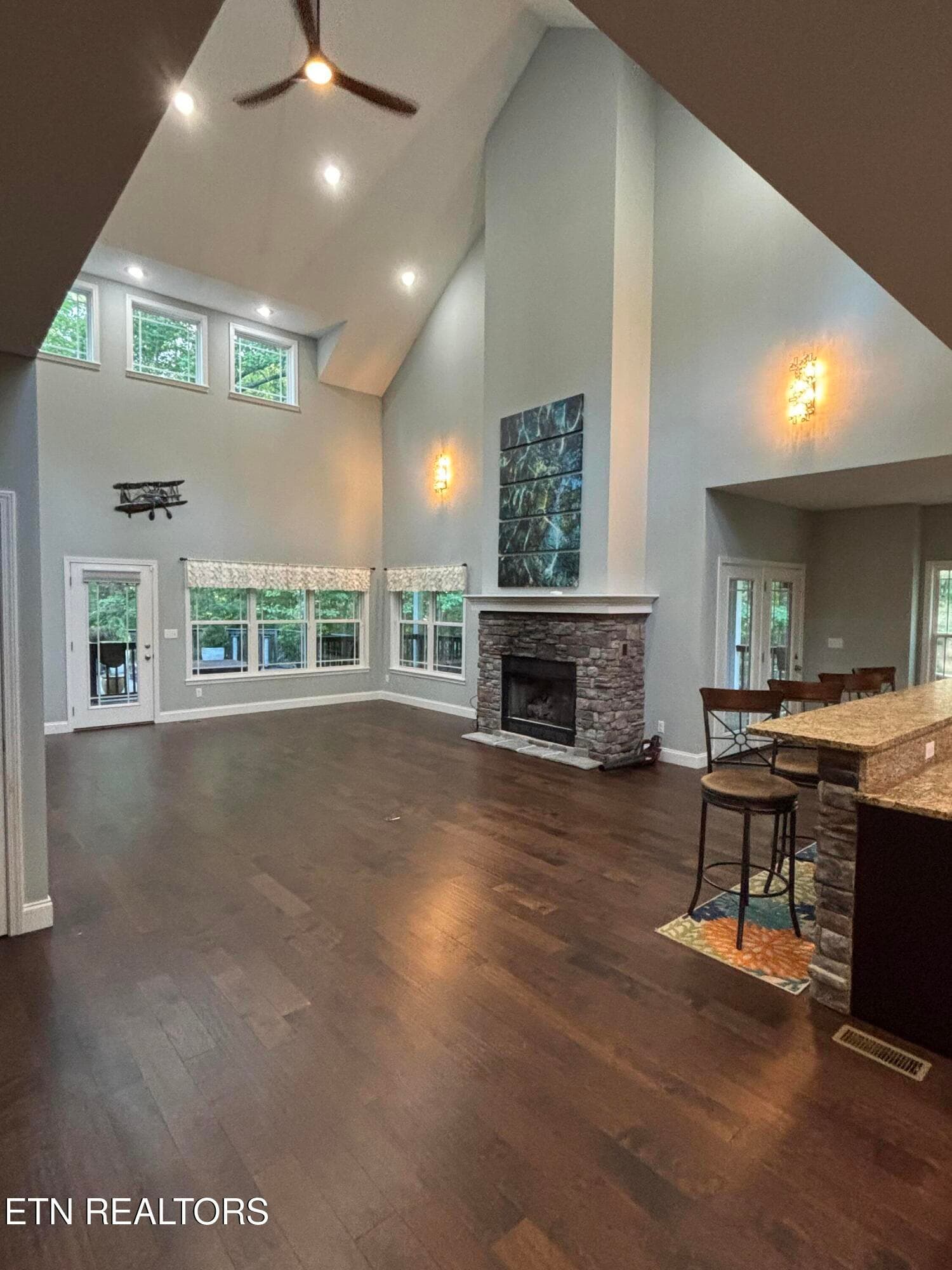 IMG_3416 - 346 Red Oak Drive, Oneida, TN 37841
