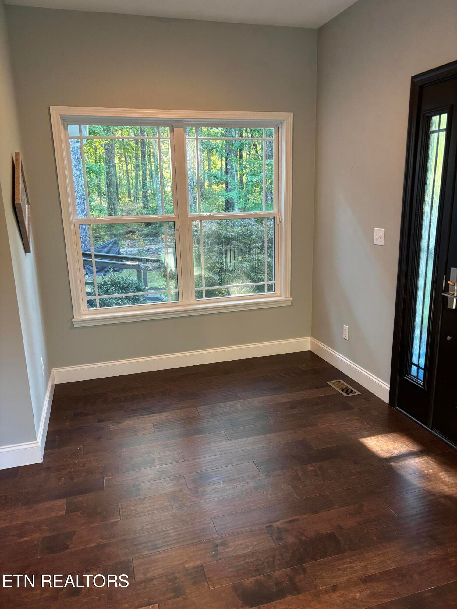 IMG_3413 - 346 Red Oak Drive, Oneida, TN 37841