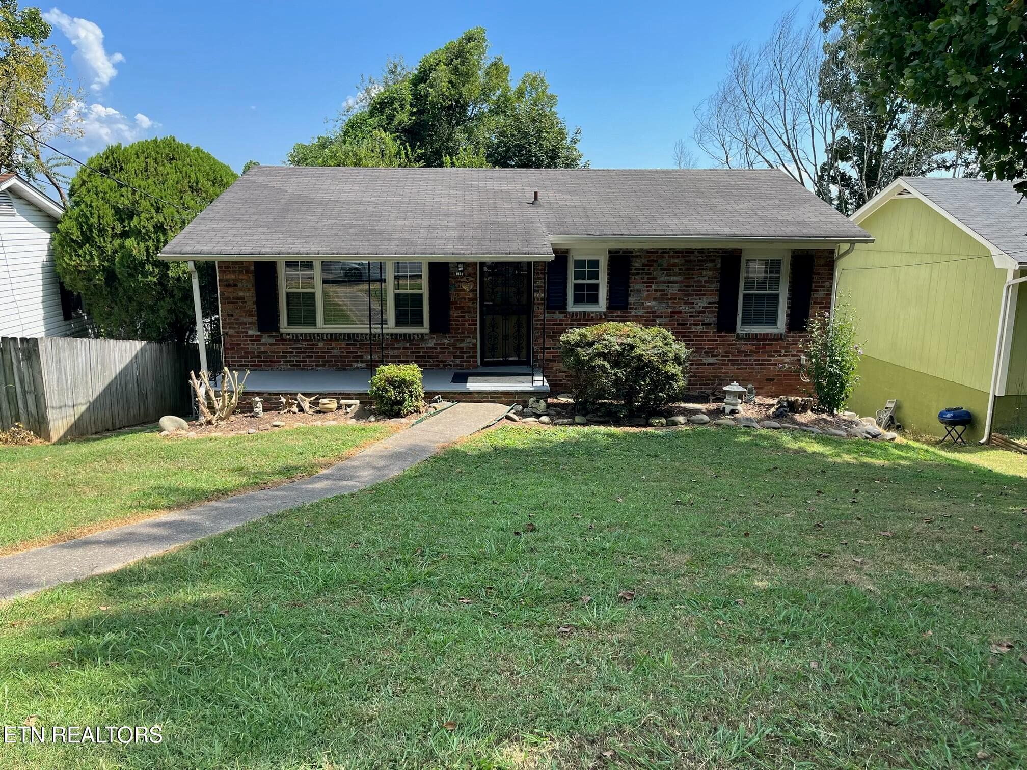 IMG_9055 - 1024 Farragut Ave, Knoxville, TN 37917