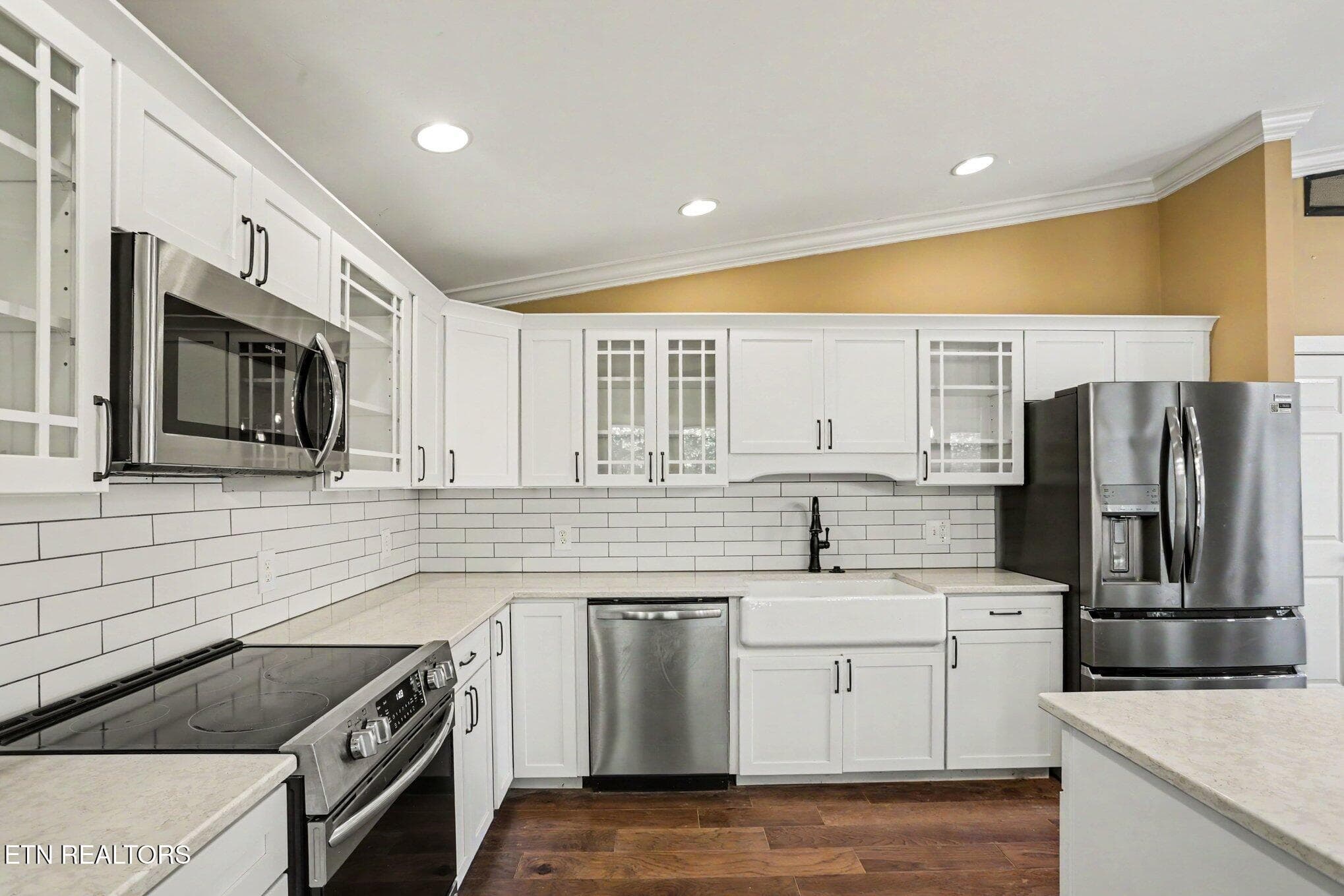 016_file_8777 - 5603 S Briscoe Circle, Knoxville, TN 37912, Knoxville
