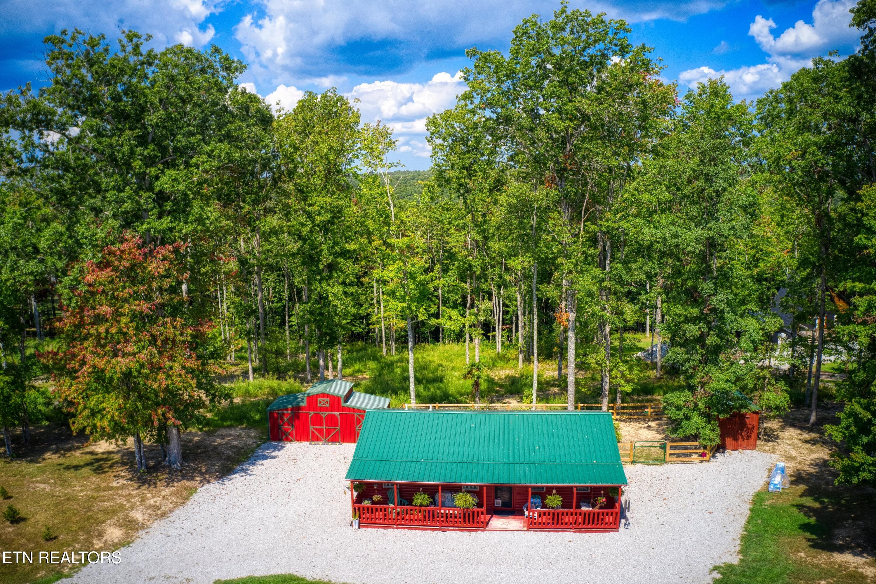DJI_0391 - 706 End Of Trail Lane, Allardt, TN 38504