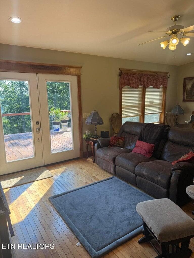 20260903192446541074000000-o - 103 Stooping Oak Rd, Dunlap, TN 37327