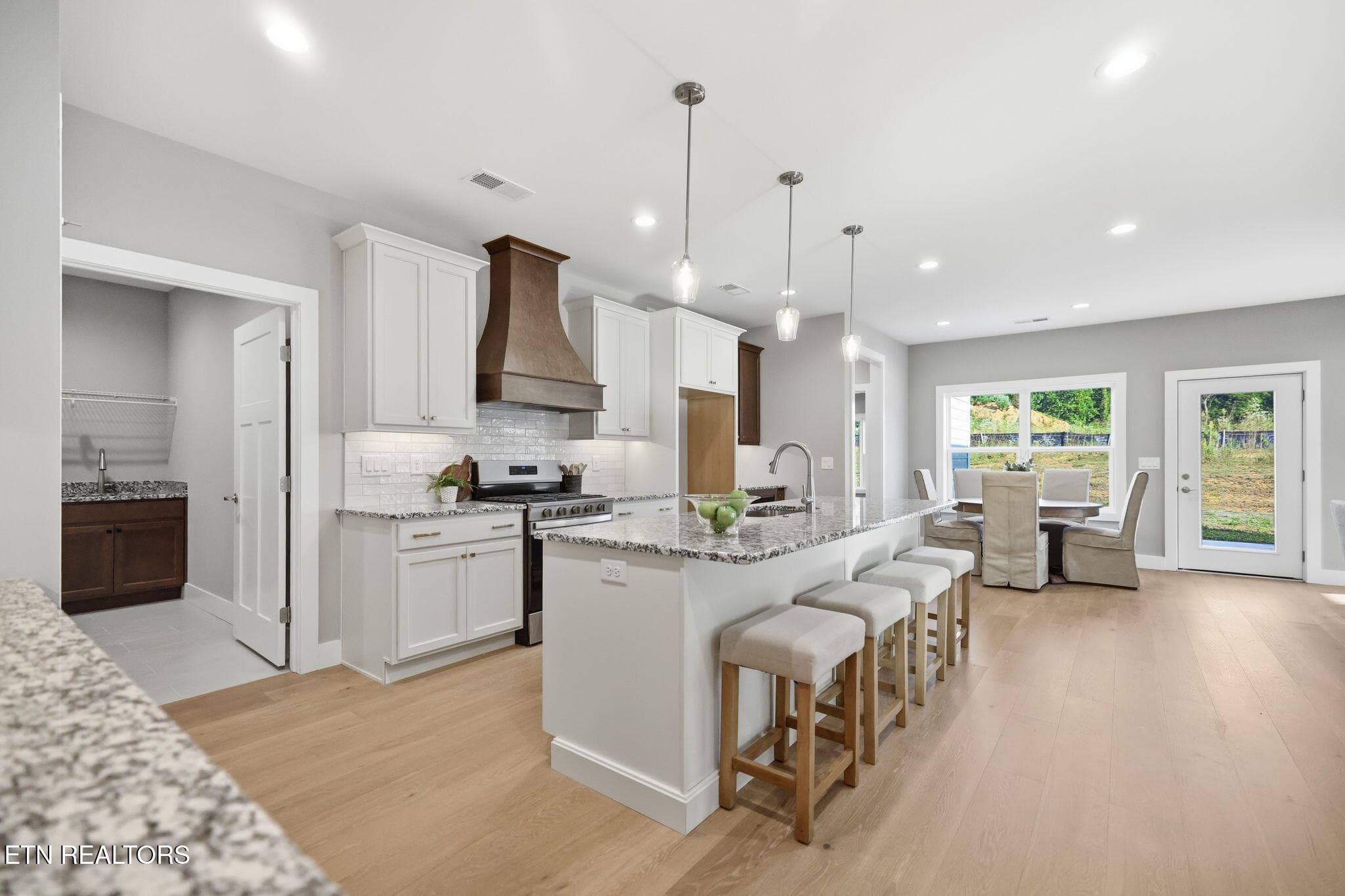 7618 Drake Ln - 7618 Drake Lane, Knoxville, TN 37924, Knoxville