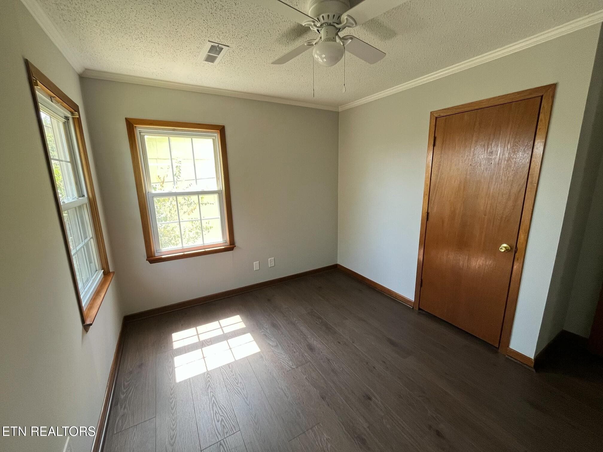 IMG_9054 - 1024 Farragut Ave, Knoxville, TN 37917