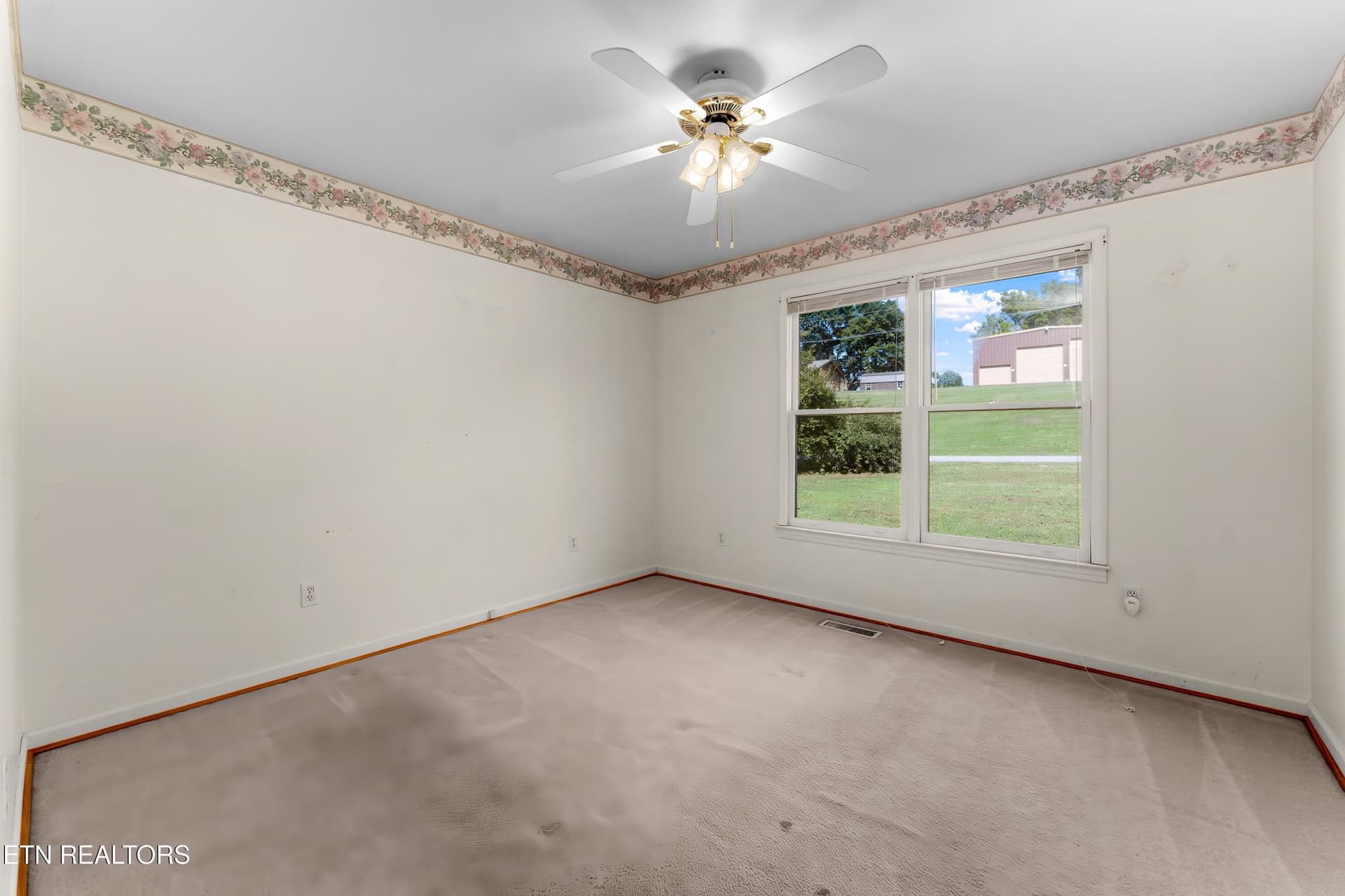 Photo 11 - 152 Andrews Lane, Caryville, TN 37714