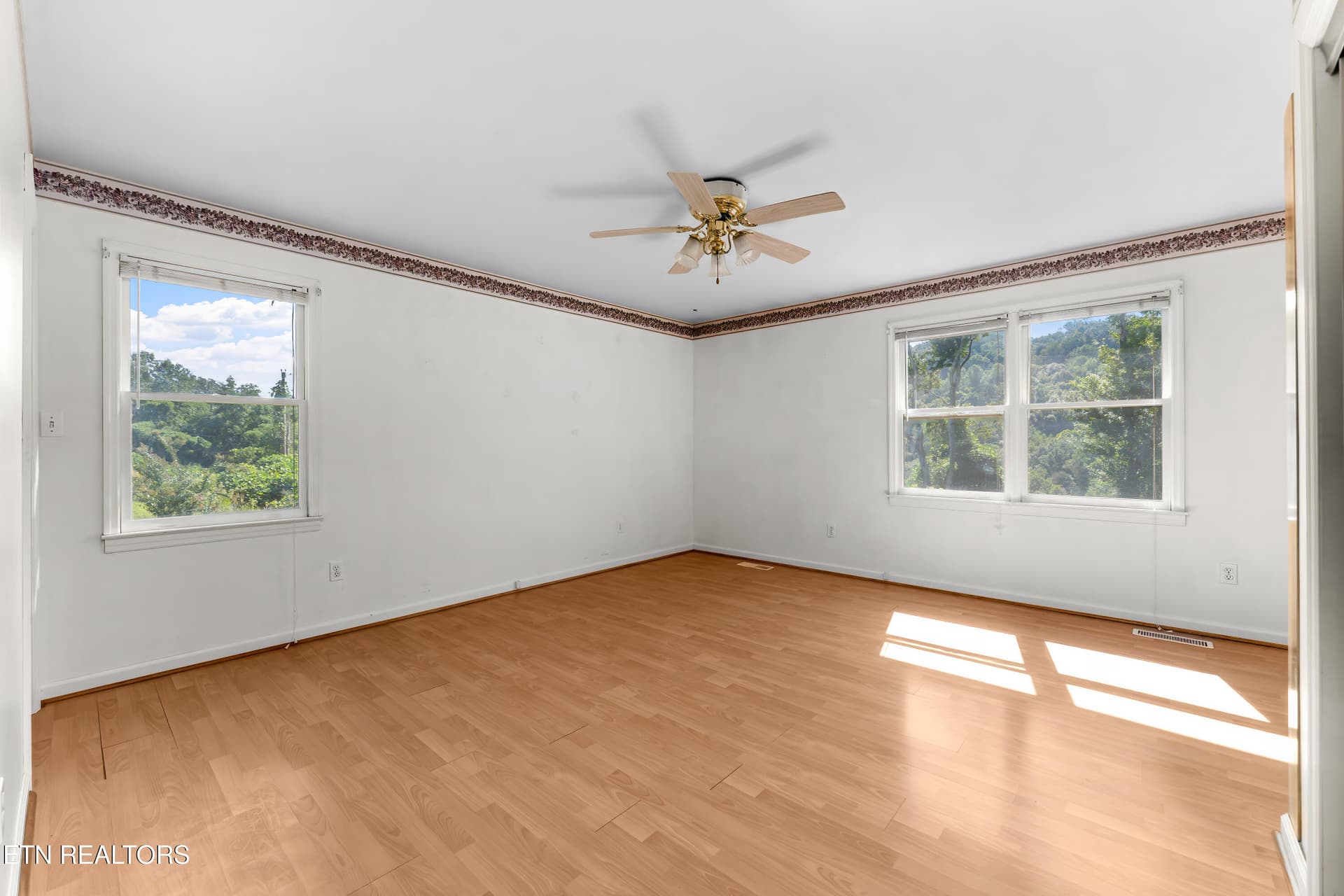 Photo 16 - 152 Andrews Lane, Caryville, TN 37714
