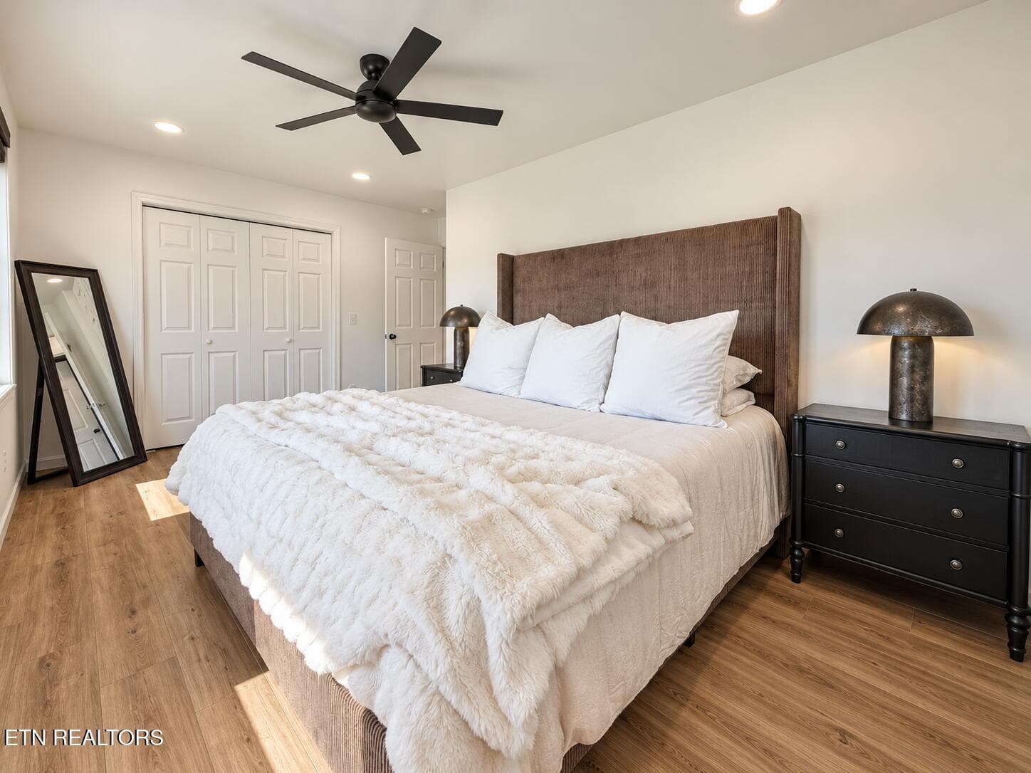 B5D21A21-03C8-4591-9B3B-EB962063E672 2 - 3139 Easy St, Pigeon Forge, TN 37862