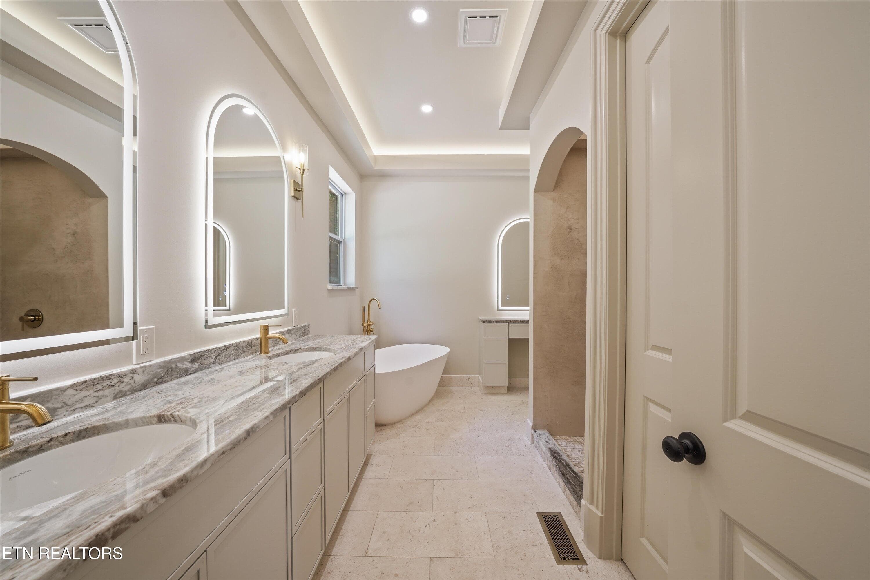 30-4717 Colonial Harbor Drive 14 - 4717 Colonial Harbor Drive, Louisville, TN 37777, Louisville