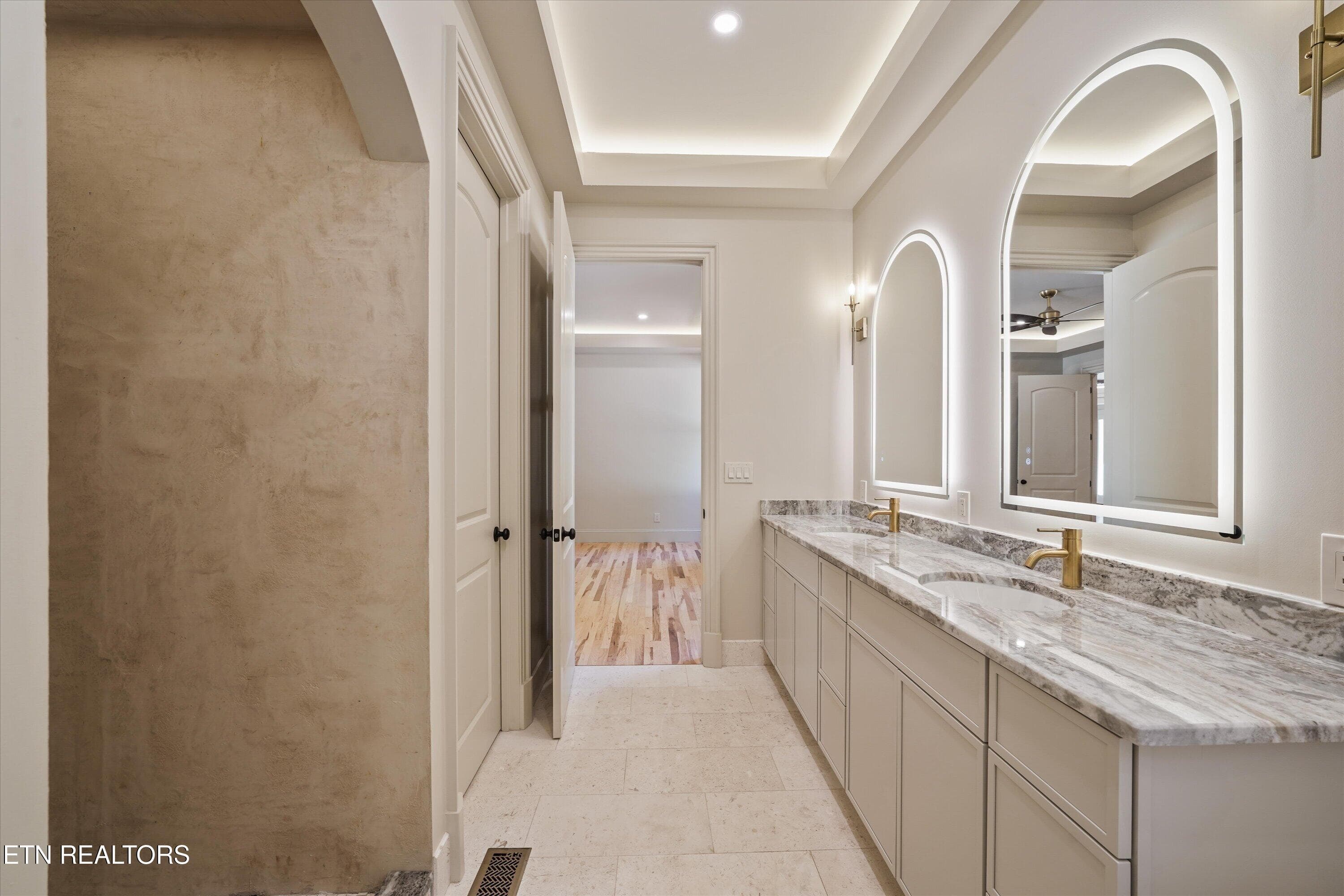 31-4717 Colonial Harbor Drive 15 - 4717 Colonial Harbor Drive, Louisville, TN 37777, Louisville
