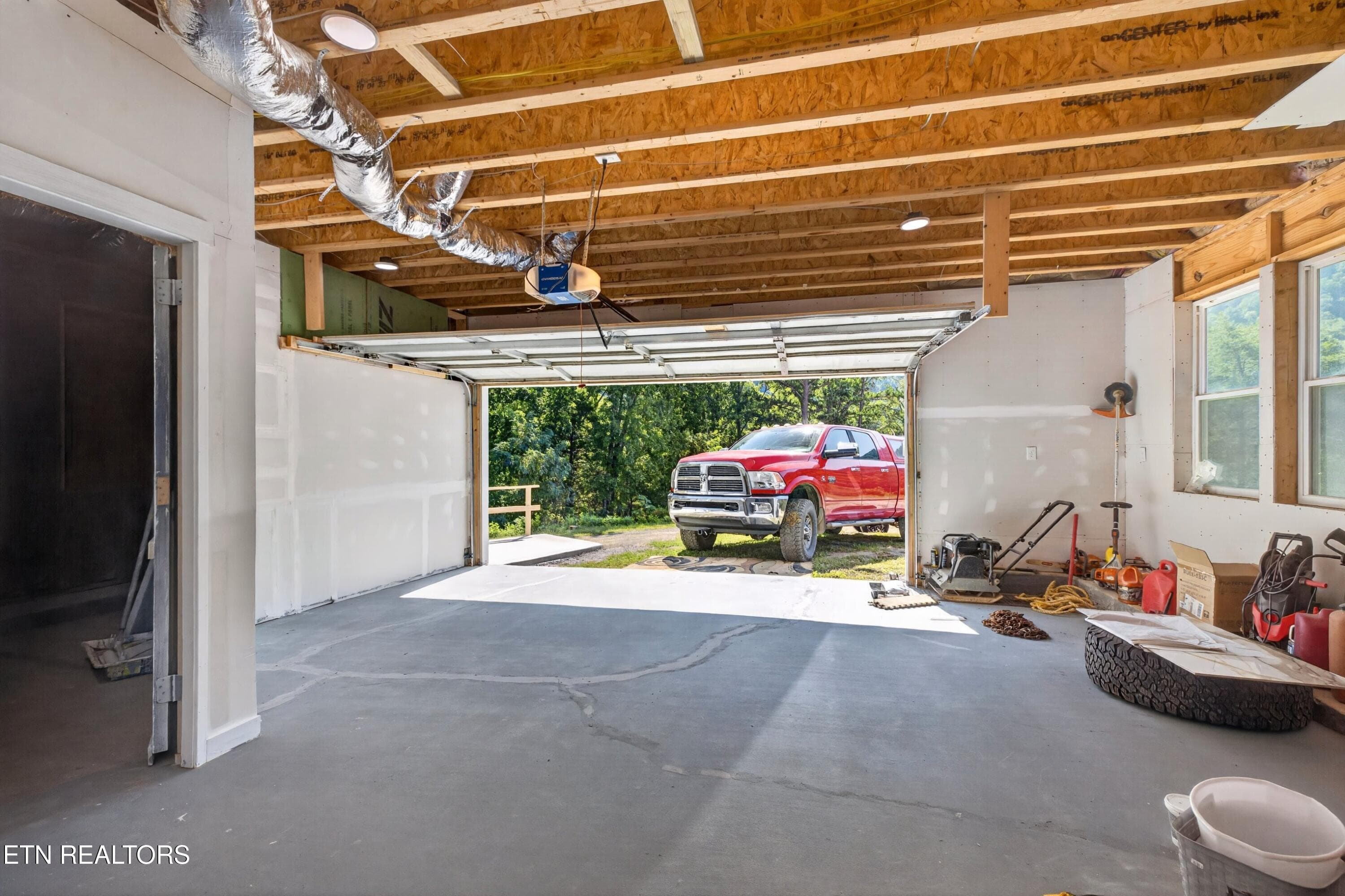 023-349NotchGapRoad-ThornHill-TN-37881-S - 349 Notch Gap Rd, Thorn Hill, TN 37881, Thorn Hill