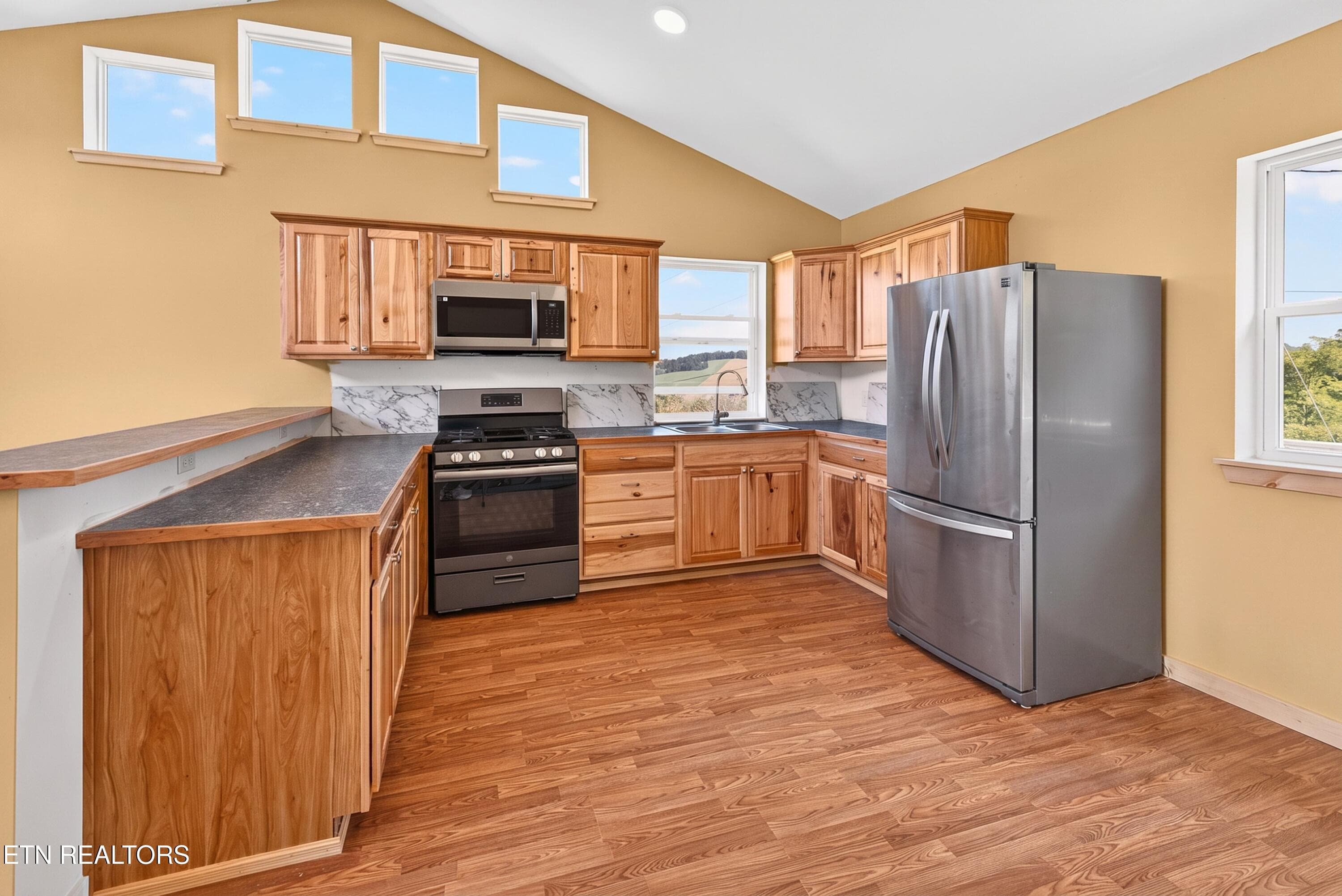 035-349NotchGapRoad-ThornHill-TN-37881-S - 349 Notch Gap Rd, Thorn Hill, TN 37881, Thorn Hill