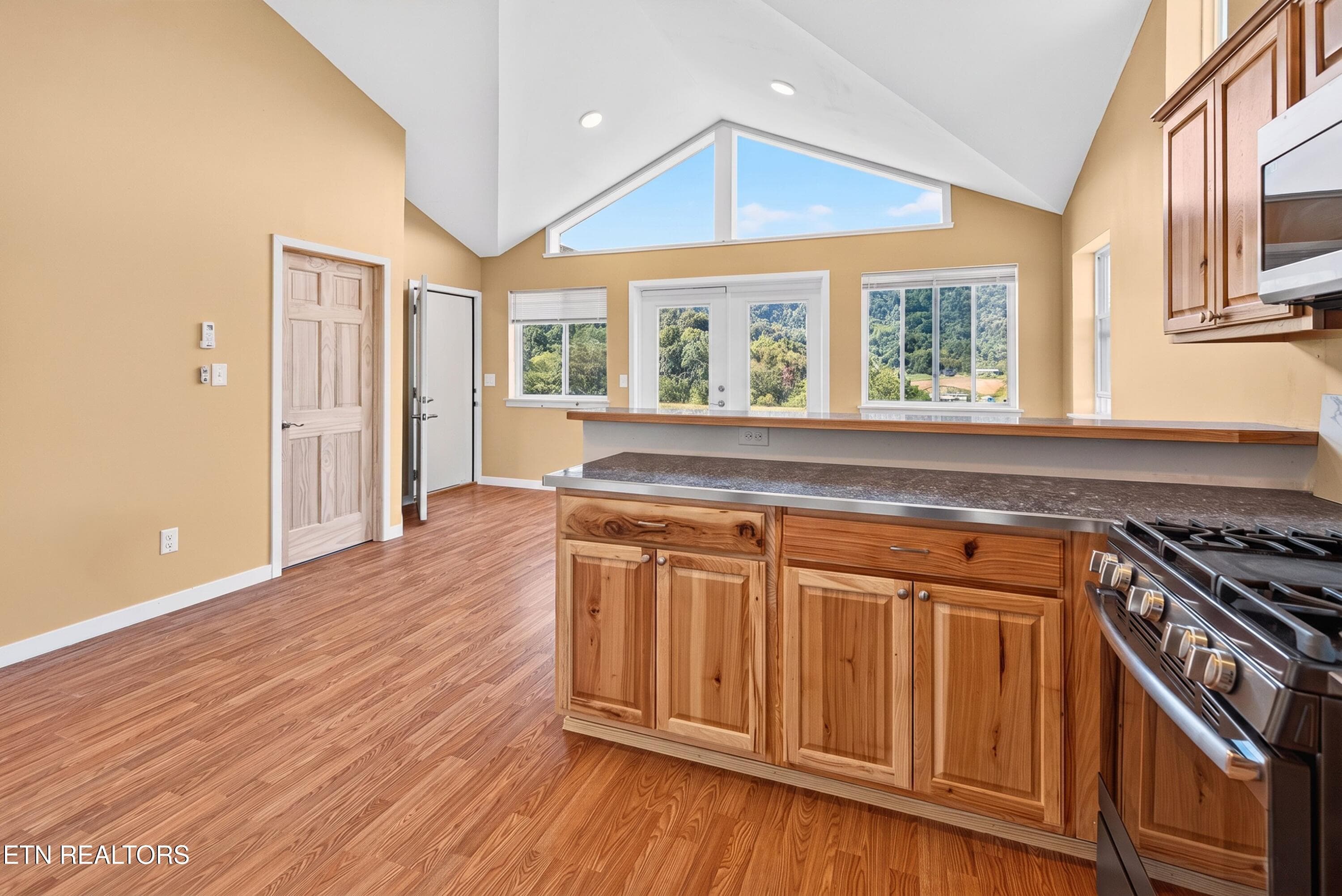 036-349NotchGapRoad-ThornHill-TN-37881-S - 349 Notch Gap Rd, Thorn Hill, TN 37881, Thorn Hill