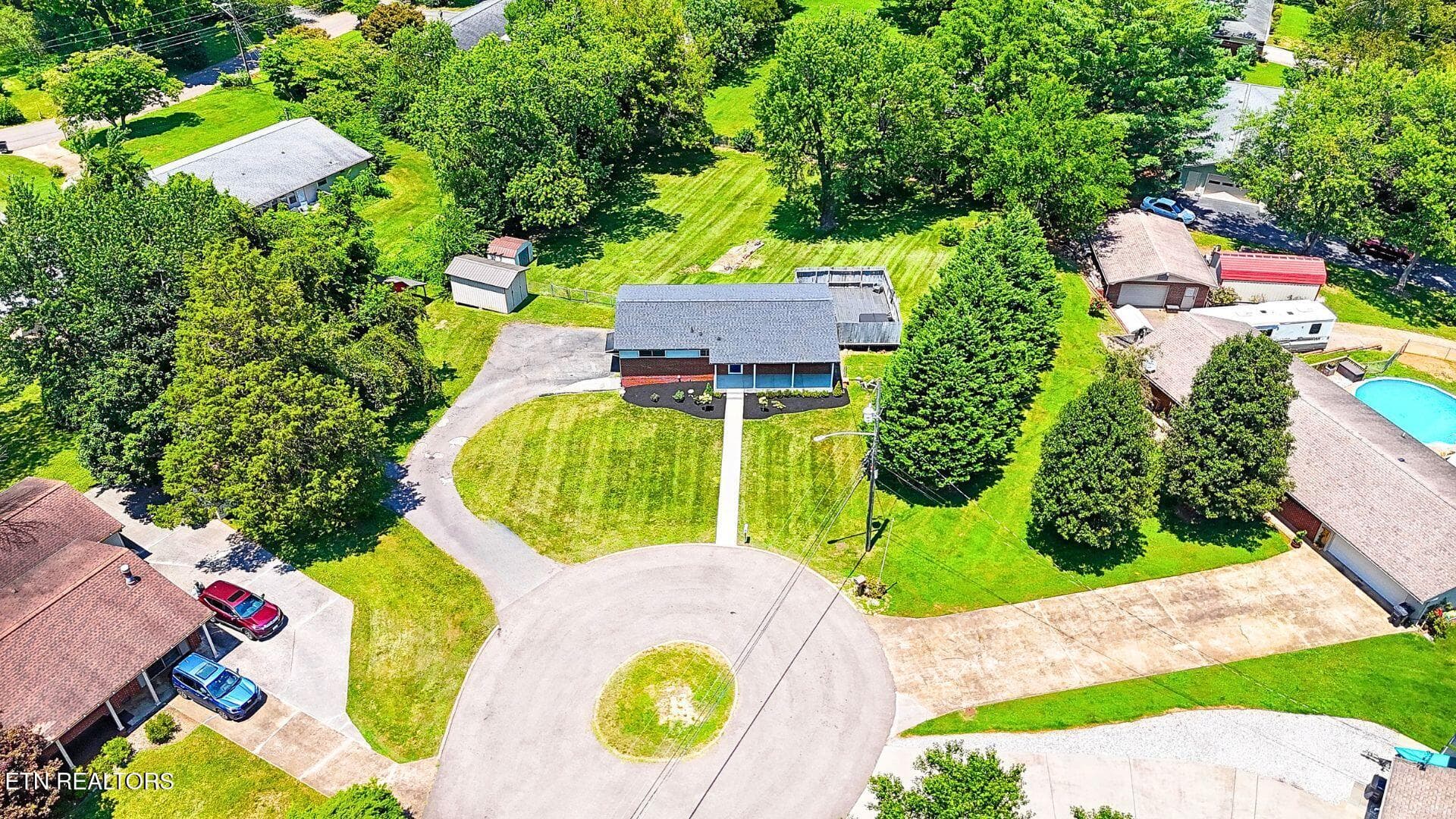AERIAL DRONE PHOTO - 5501 Kenbrook Lane, Knoxville, TN 37921, Knoxville